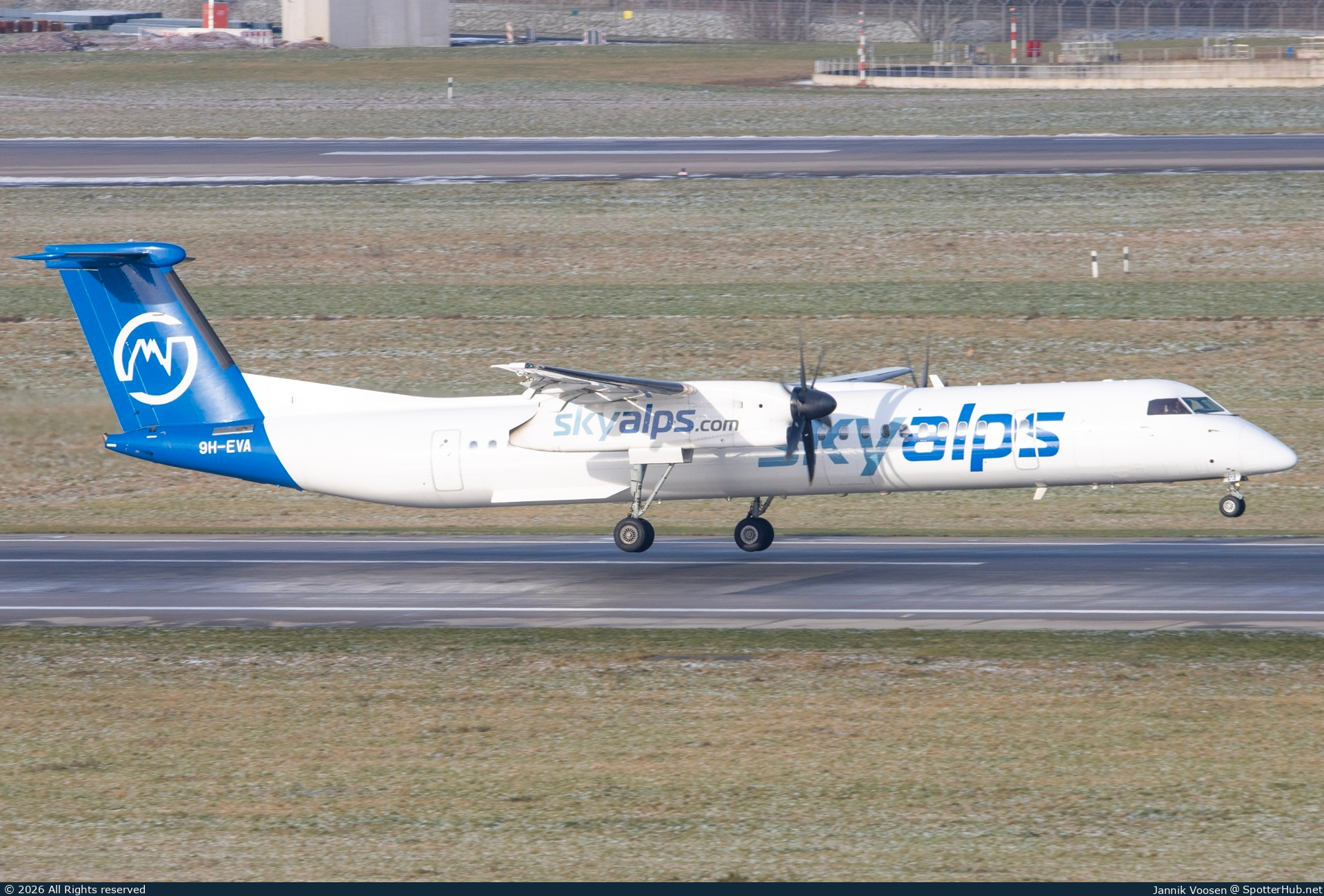 Photo of 9H-EVA - Bombardier DHC-8-402 Dash 8 Q400 operated by SkyAlps