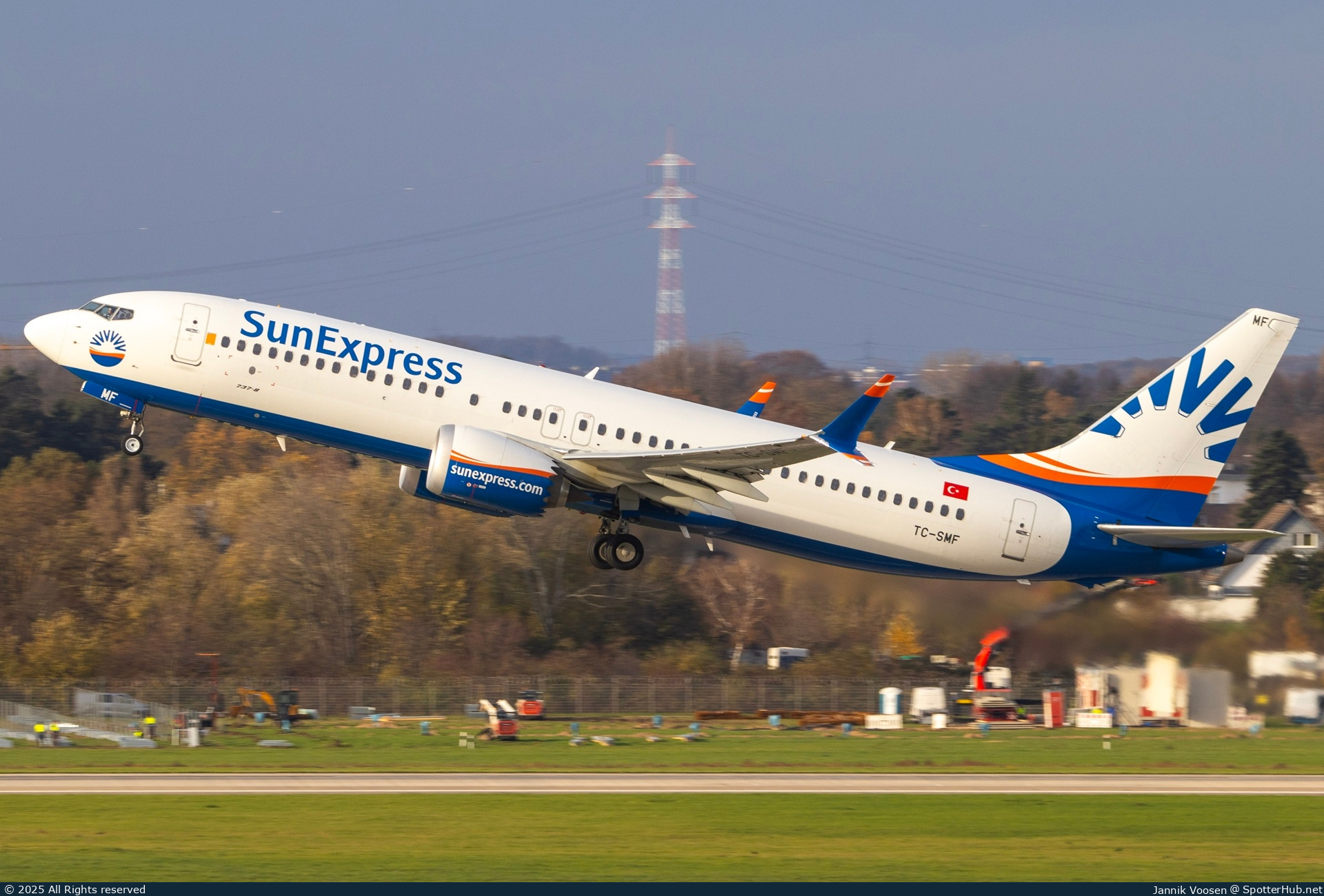 Photo of TC-SMF - Boeing 737 MAX 8 operated by SunExpress
