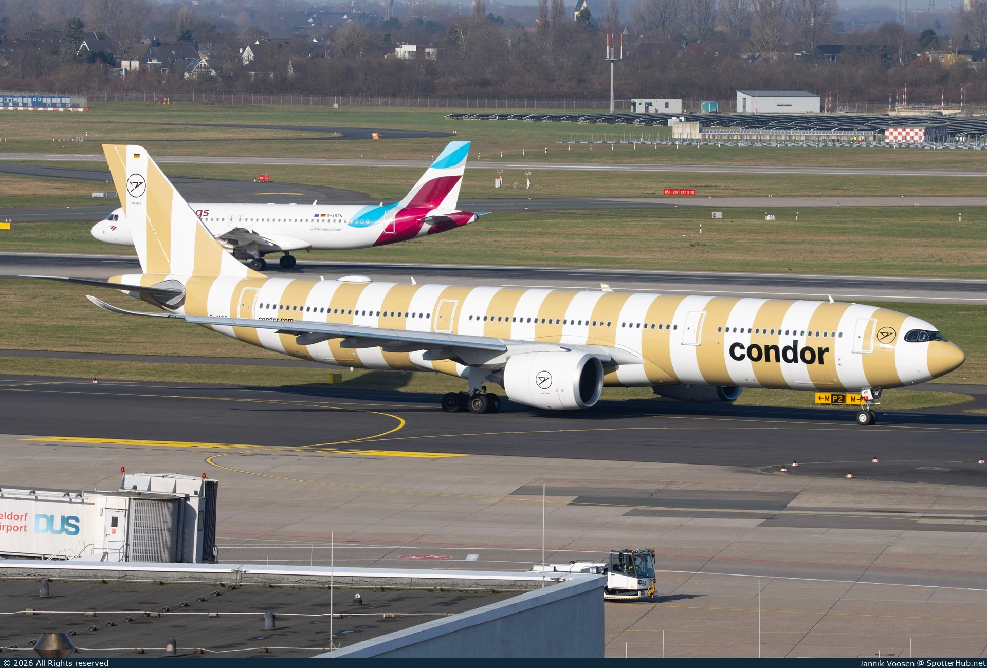 Photo of D-ANRP - Airbus A330-941 operated by Condor