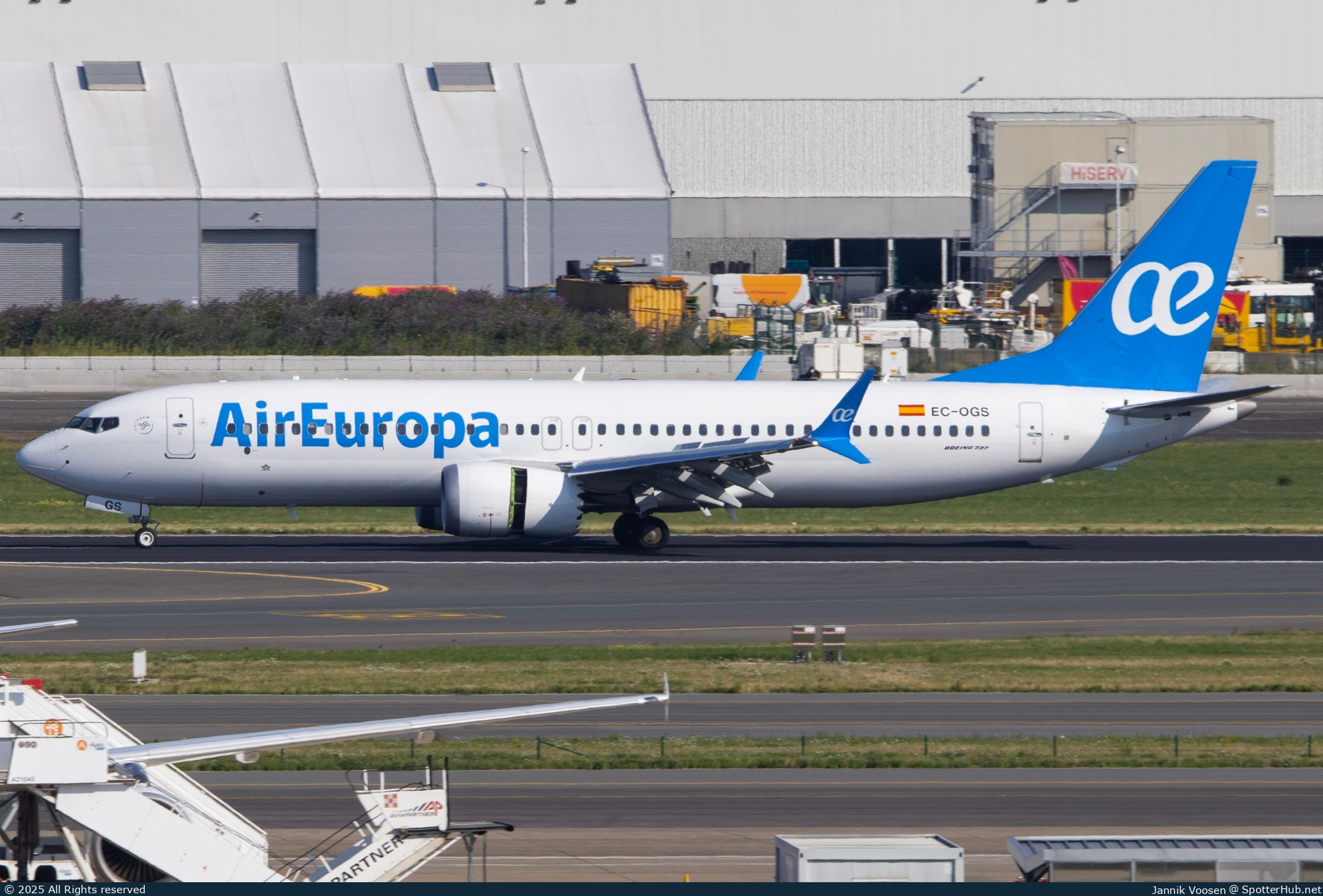 Photo of EC-OGS - Boeing 737 MAX 8 operated by Air Europa