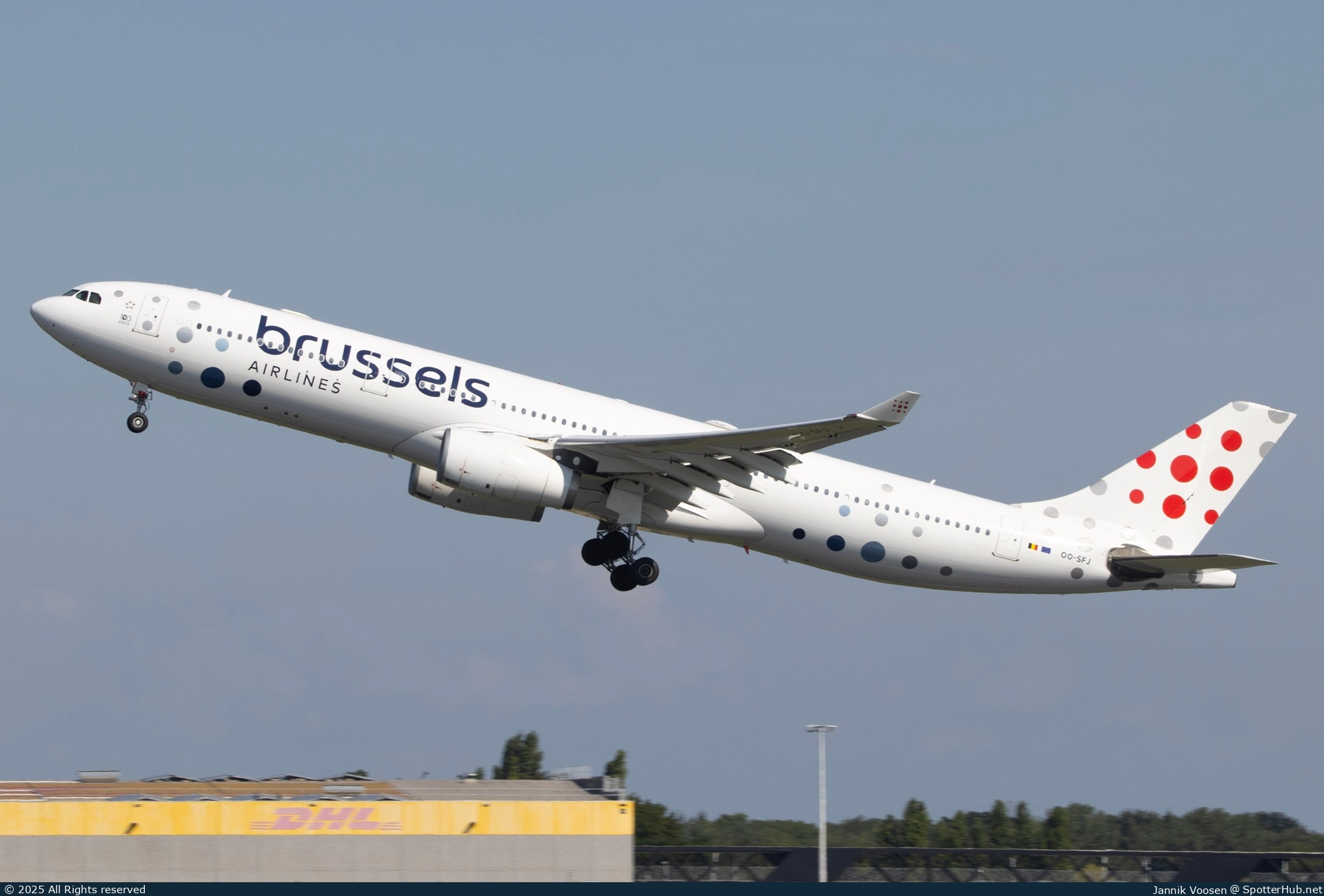 Photo of OO-SFJ - Airbus A330-343 operated by Brussels Airlines
