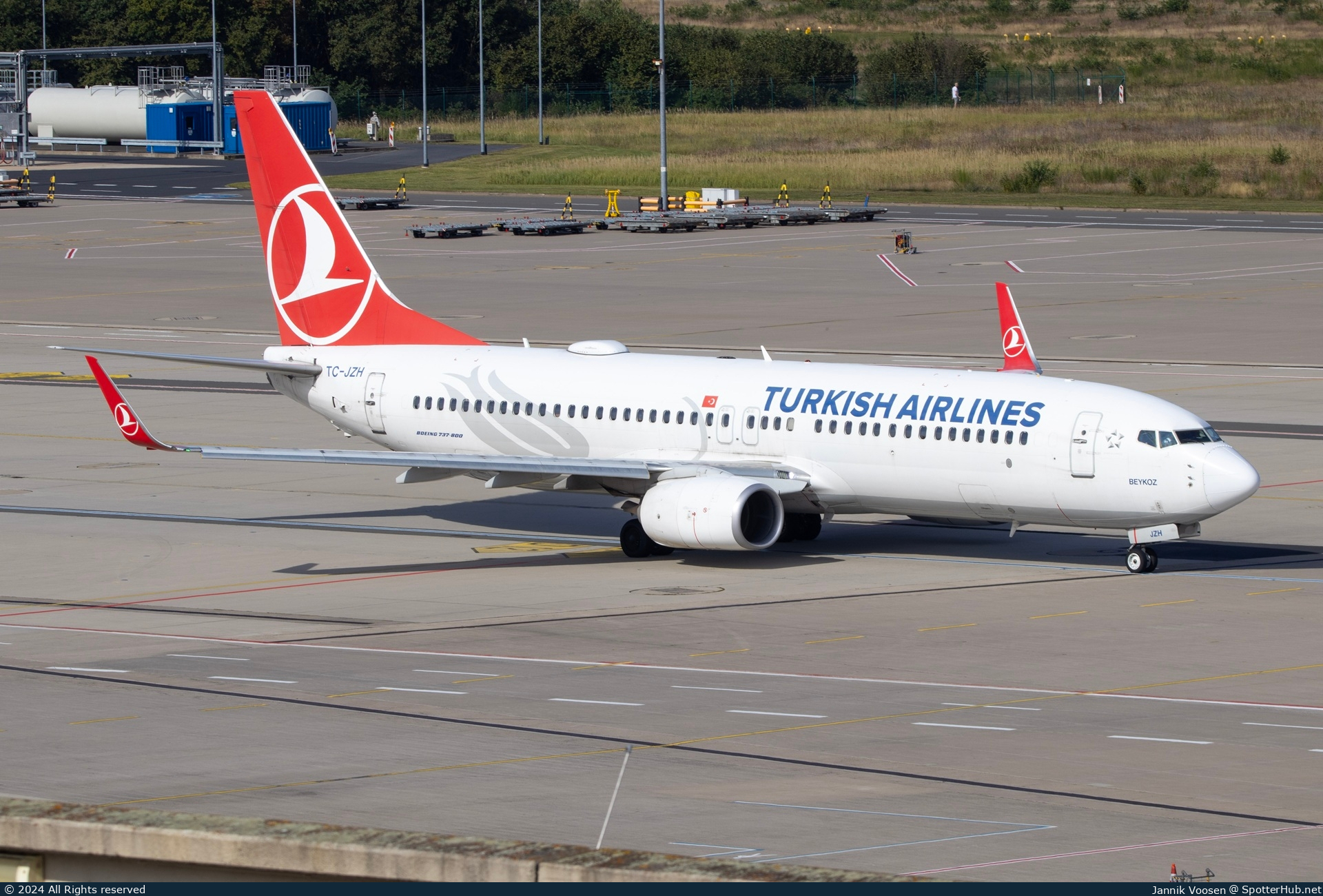 Photo of TC-JZH - Boeing 737-8F2 operated by Turkish Airlines