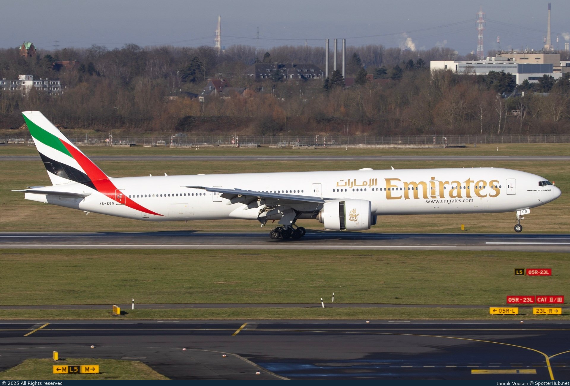 Photo of A6-EGQ - Boeing 777-31H(ER) operated by Emirates
