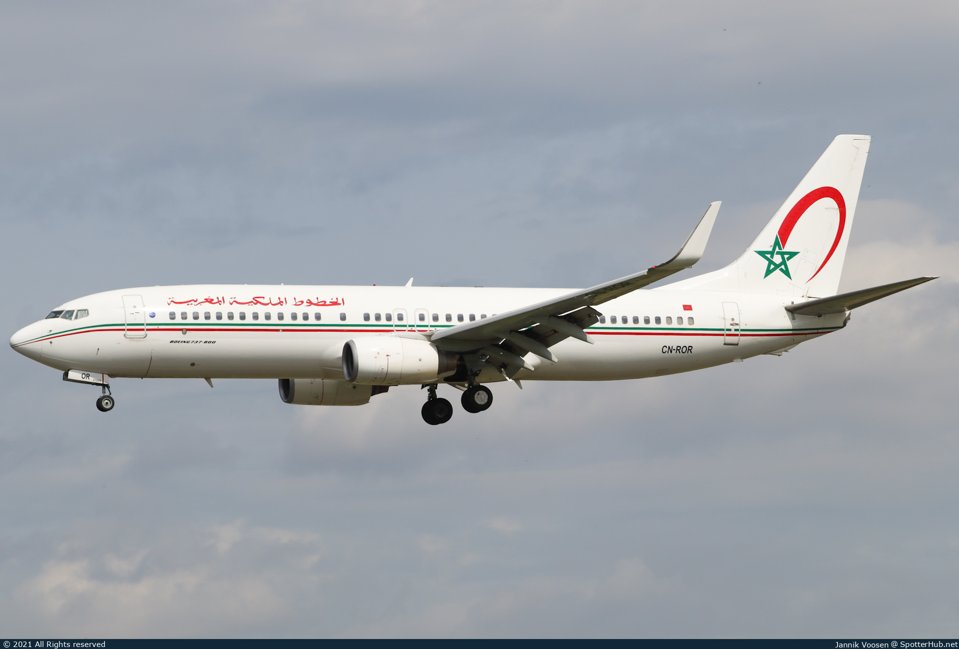 Photo of CN-ROR - Boeing 737-8B6 operated by Royal Air Maroc