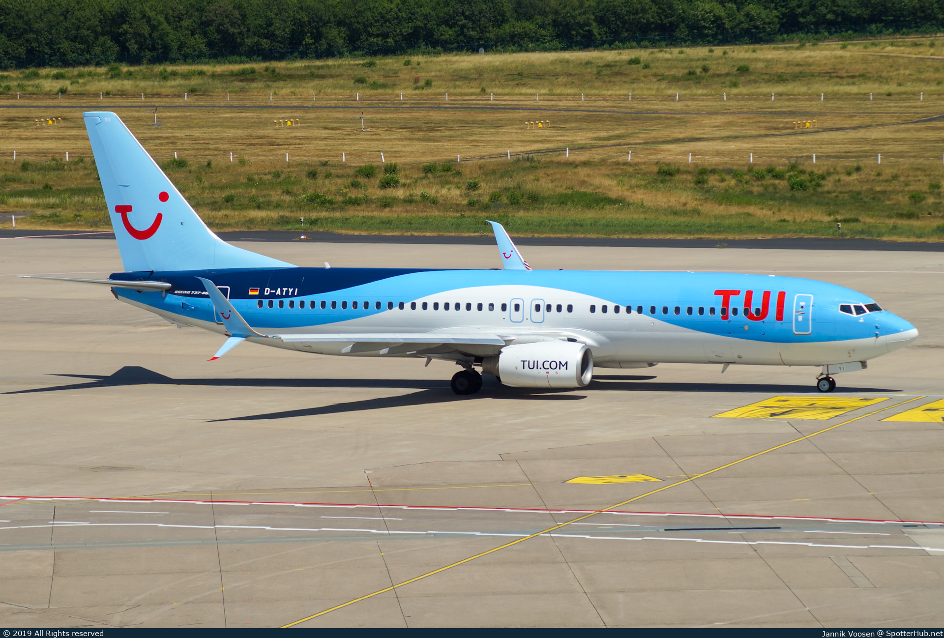 Photo of D-ATYI - Boeing 737-8K5 operated by TUIfly
