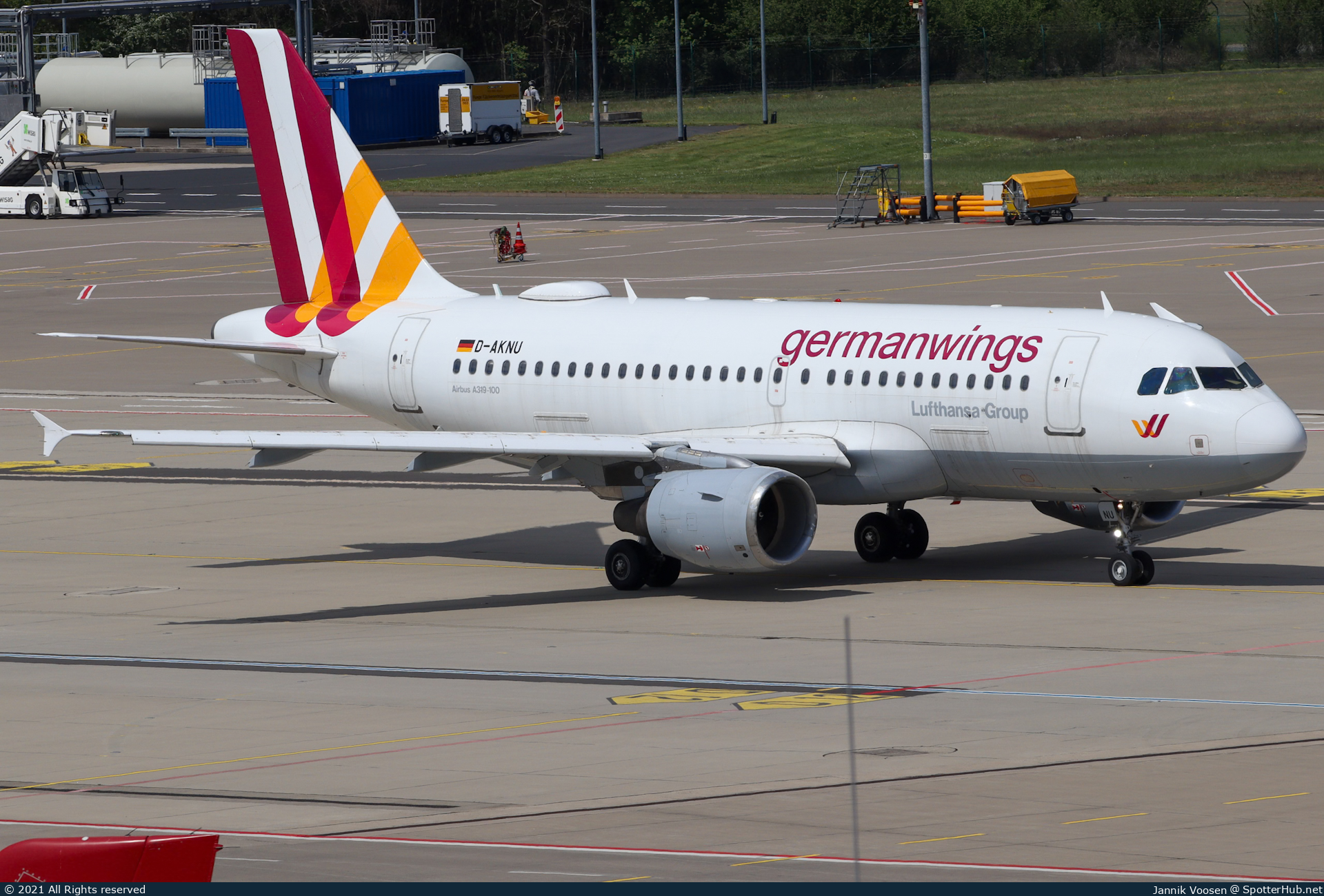 Photo of D-AKNU - Airbus A319-112 operated by Germanwings