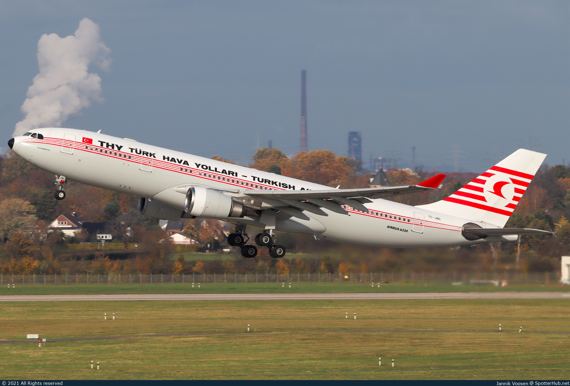 Photo of TC-JNC - Airbus A330-203 operated by Turkish Airlines