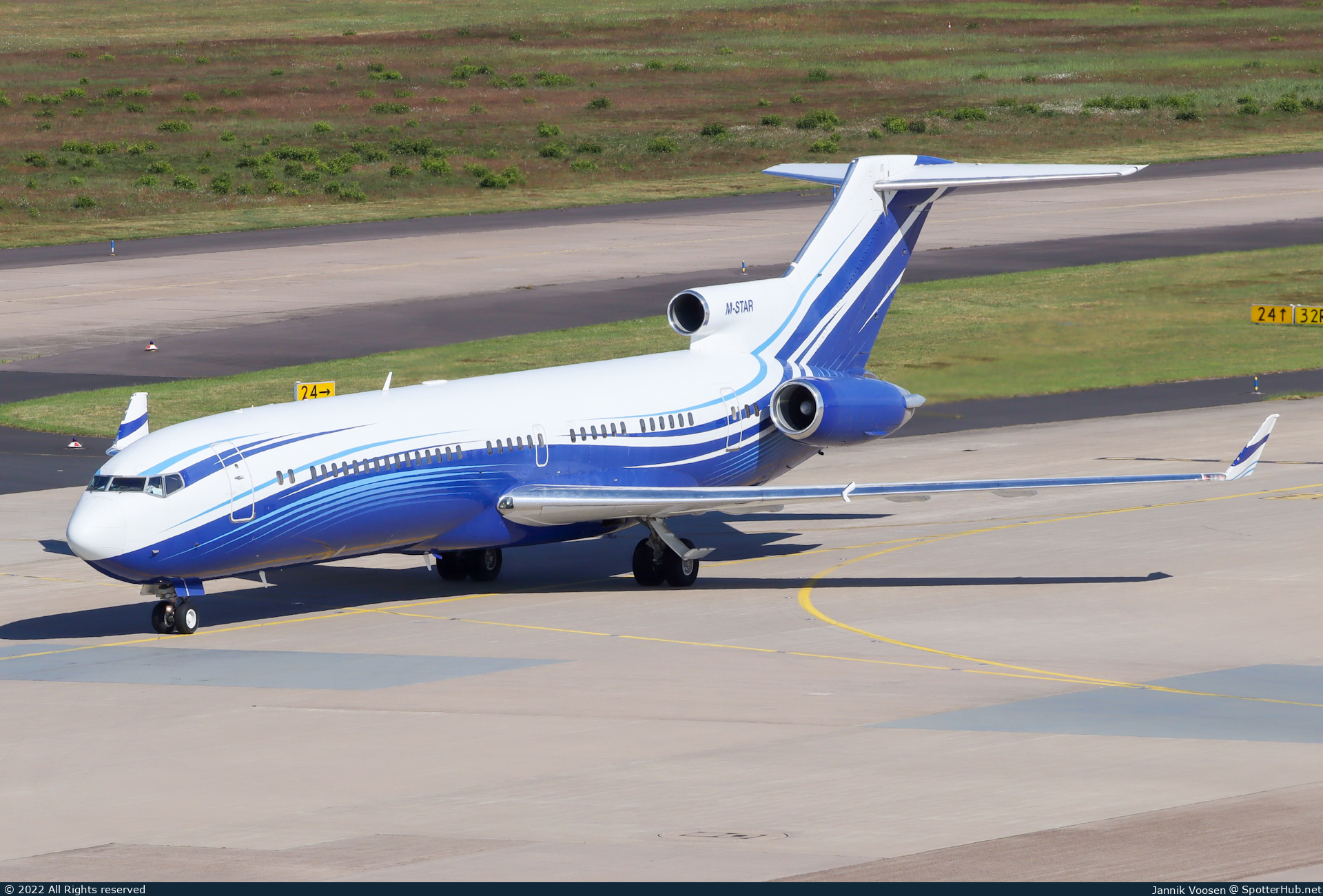 Photo of M-STAR - Boeing 727-2X8(Adv)(RE) operated by Starling Aviation