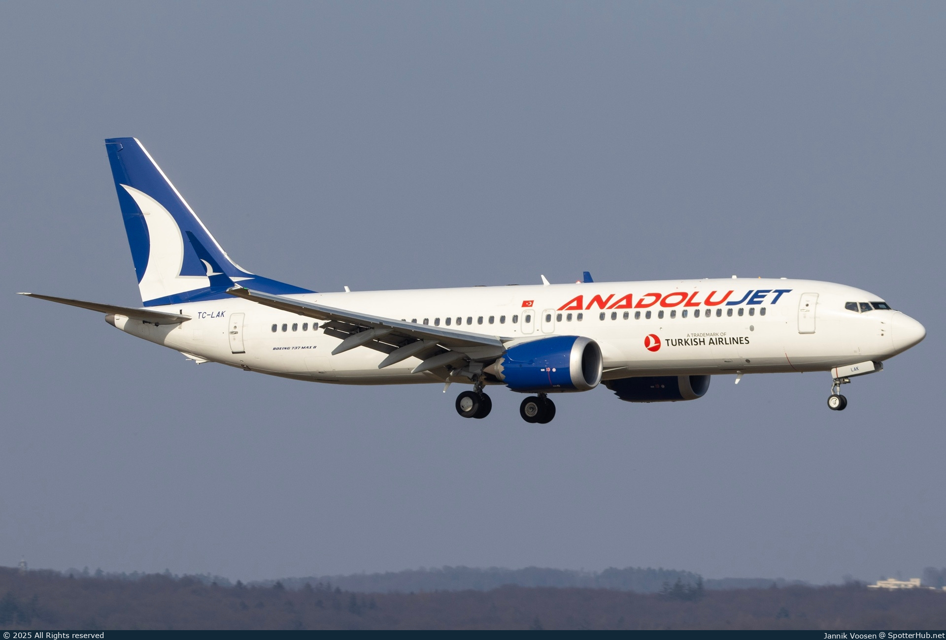 Photo of TC-LAK - Boeing 737 MAX 8 operated by AnadoluJet