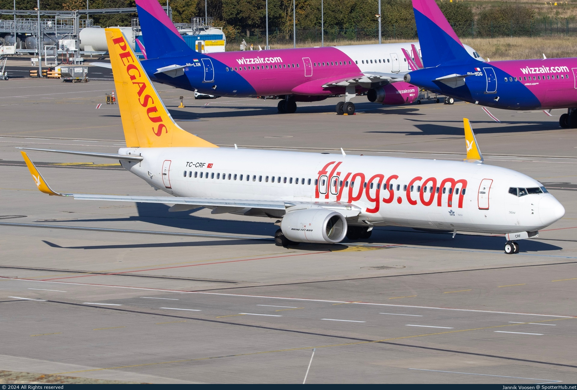 Photo of TC-CRF - Boeing 737-82R operated by Pegasus Airlines