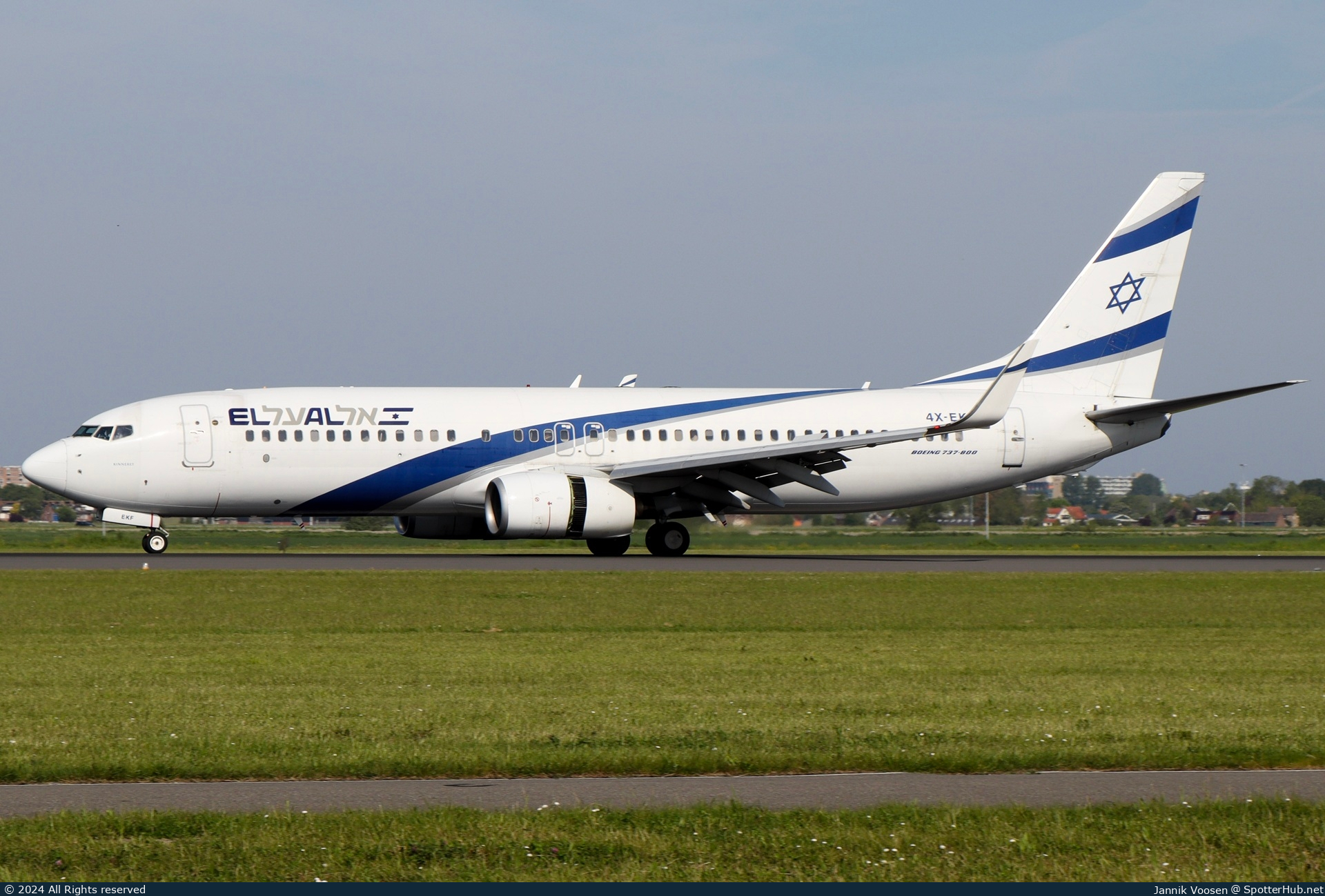 Photo of 4X-EKF - Boeing 737-8HX operated by El Al Israel Airlines