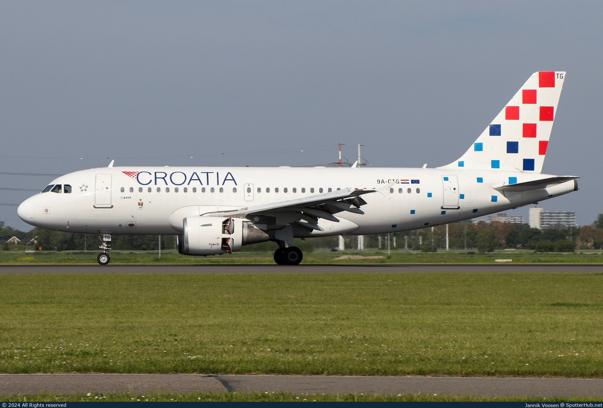 Photo of 9A-CTG - Airbus A319-112 operated by Croatia Airlines