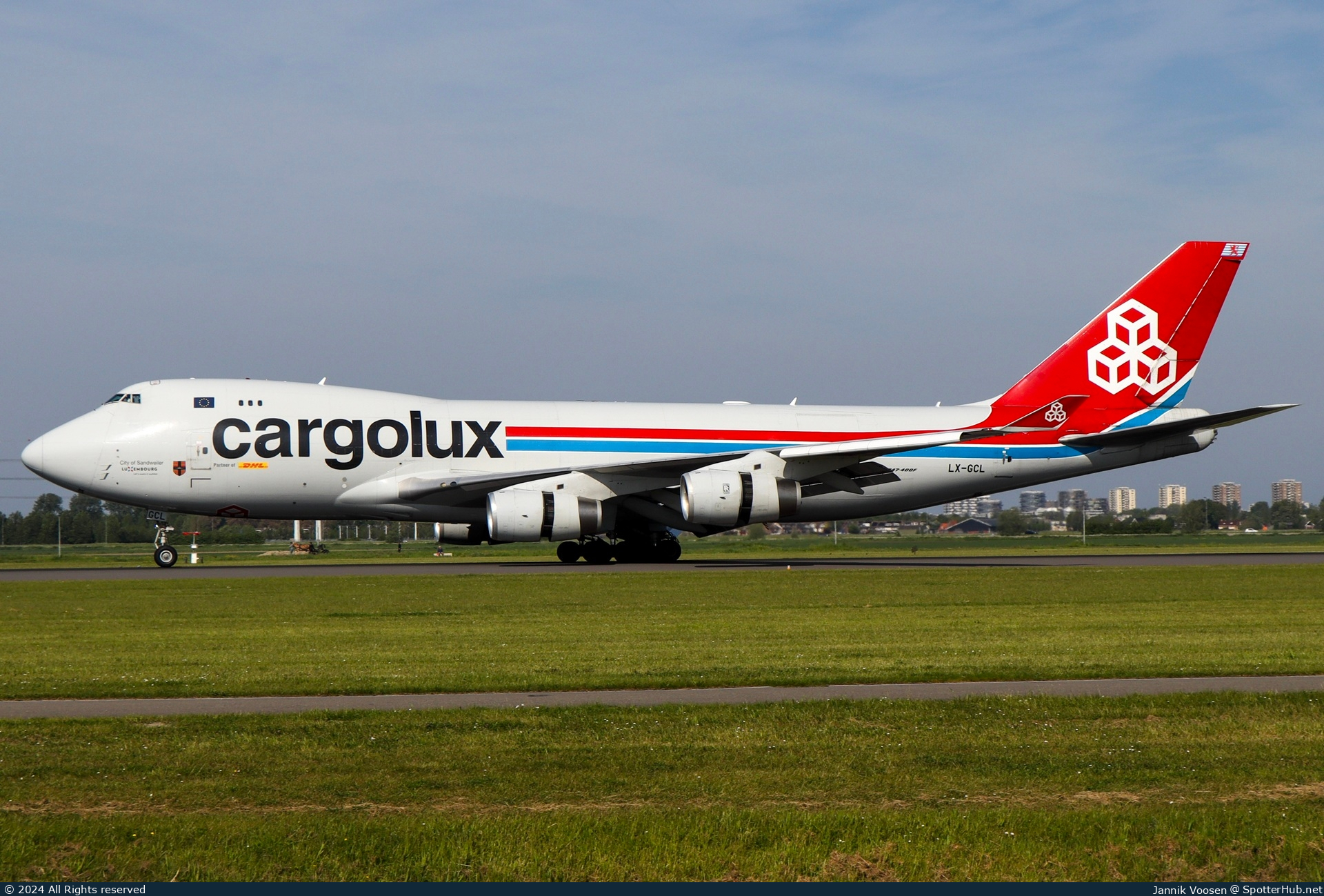Photo of LX-GCL - Boeing 747-467F operated by Cargolux
