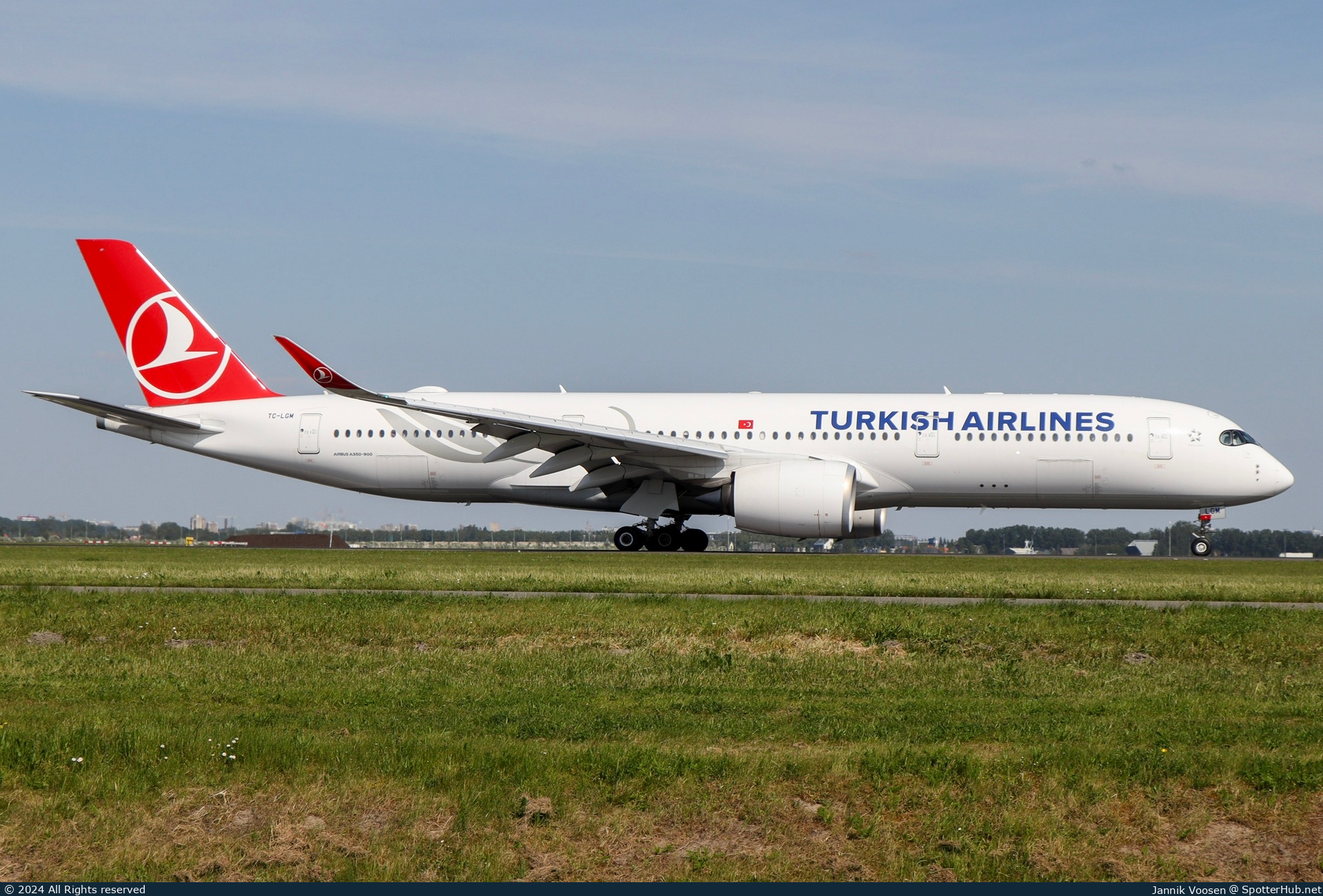 Photo of TC-LGM - Airbus A350-941 operated by Turkish Airlines