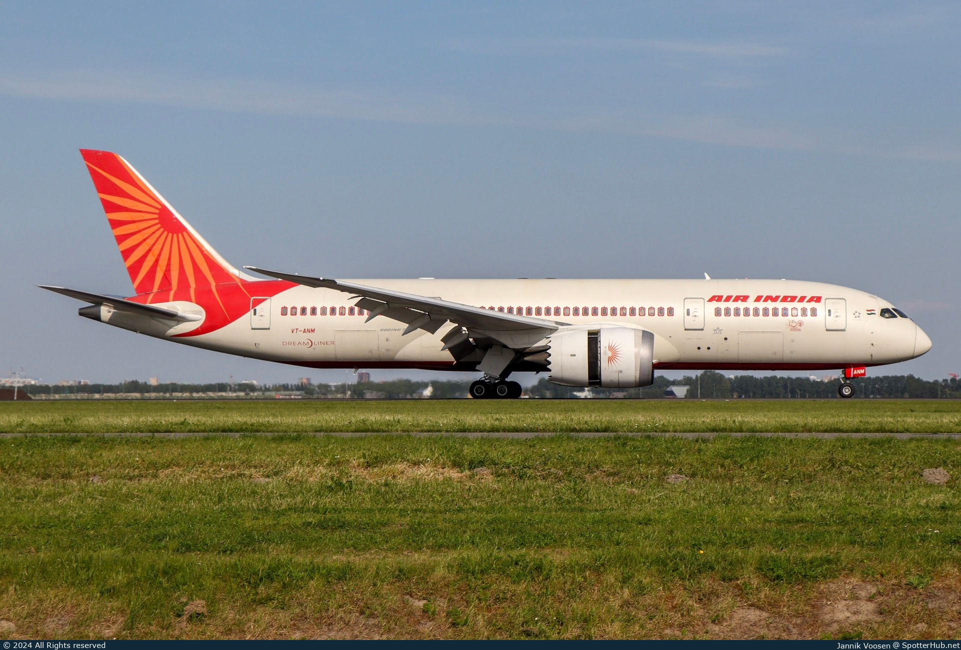 Photo of VT-ANM - Boeing 787-8 Dreamliner operated by Air India
