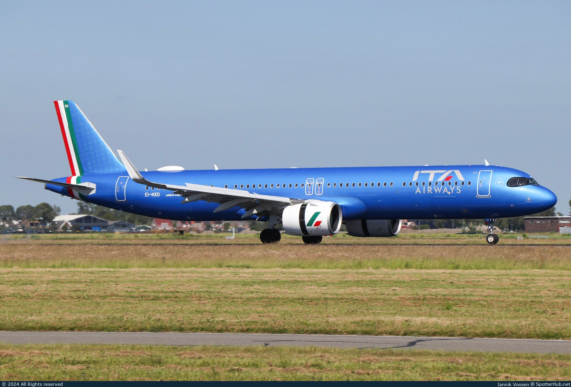 Photo of EI-HXD - Airbus A321-271NX operated by ITA Airways