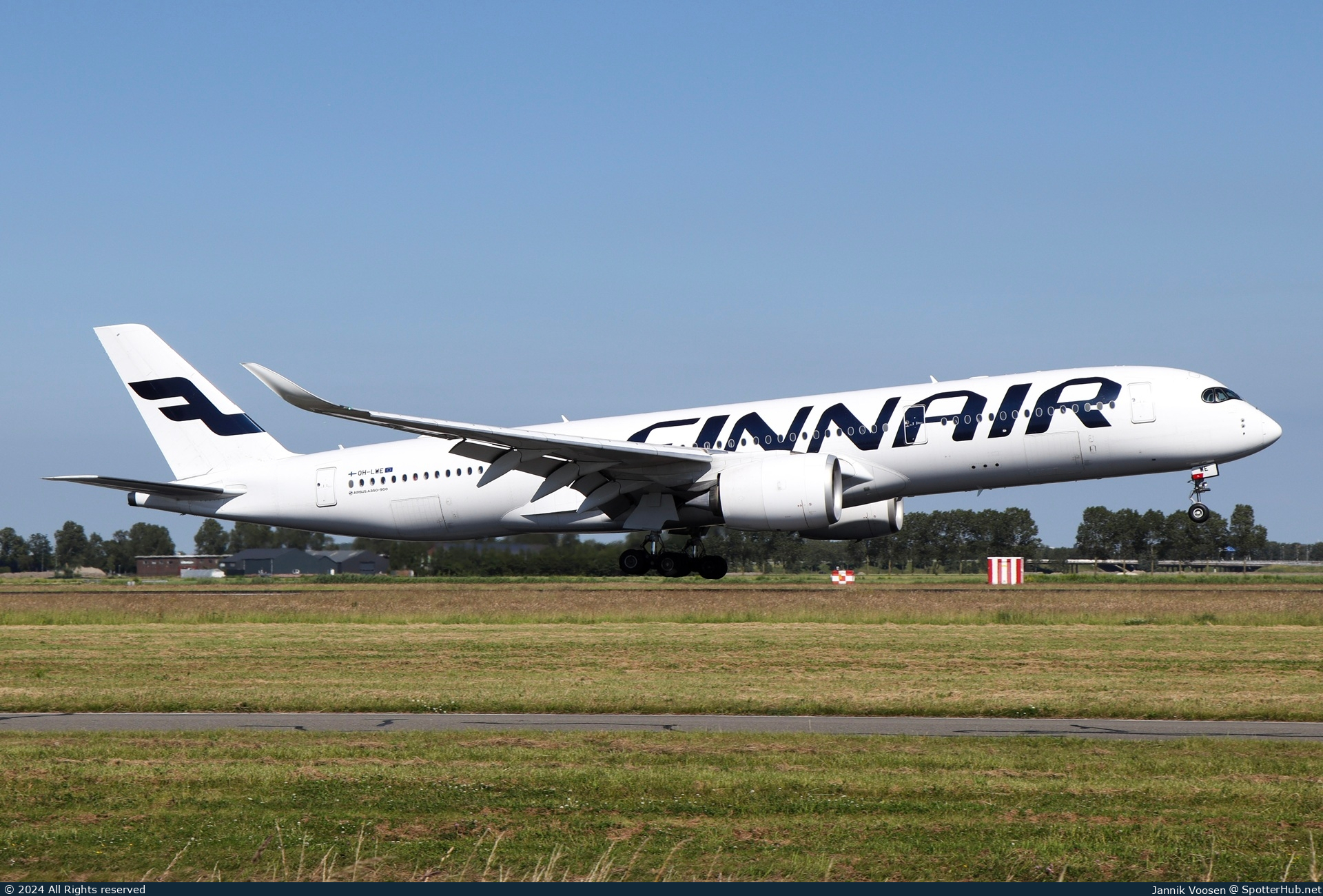 Photo of OH-LWE - Airbus A350-941 operated by Finnair