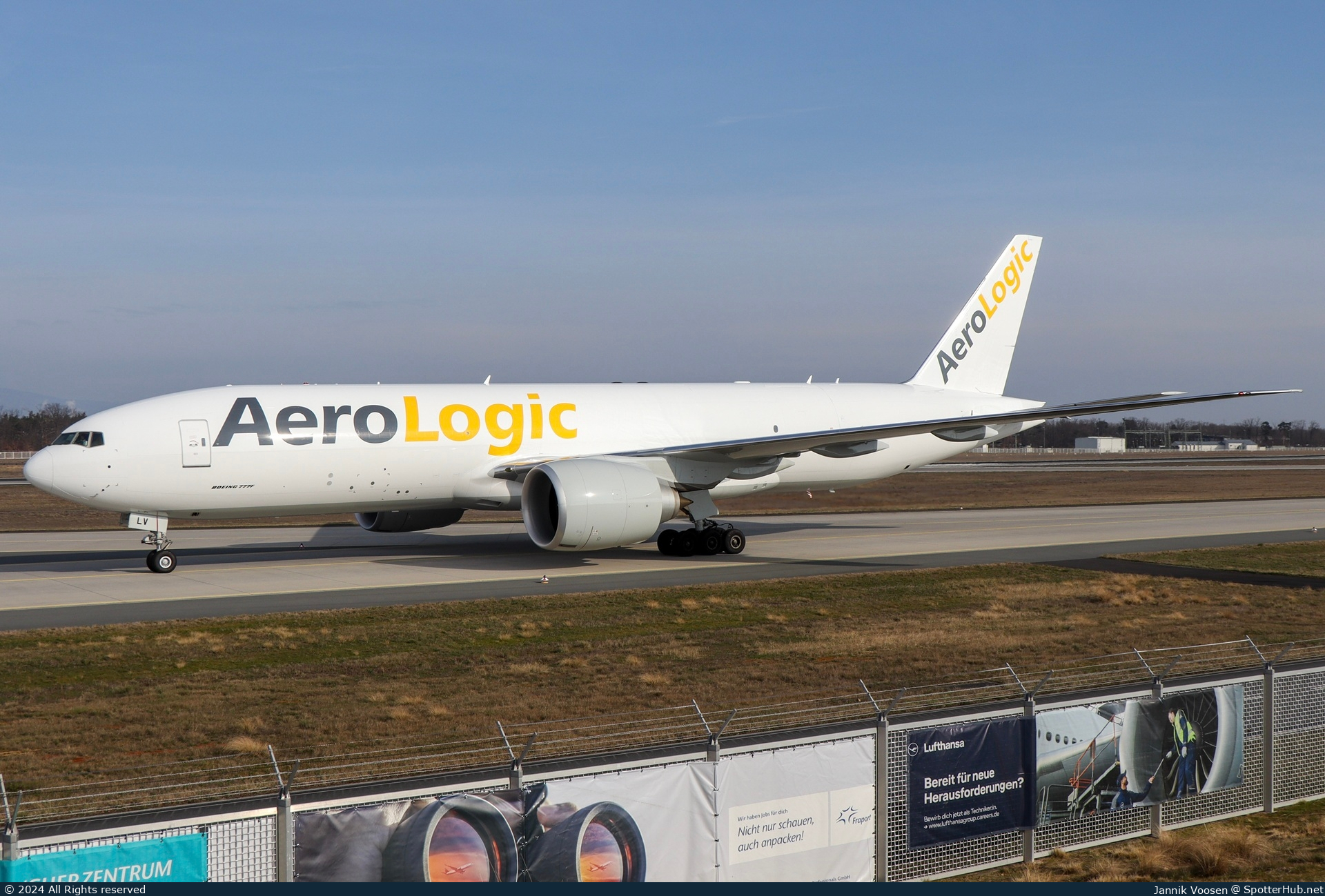 Photo of D-AALV - Boeing 777-F operated by AeroLogic
