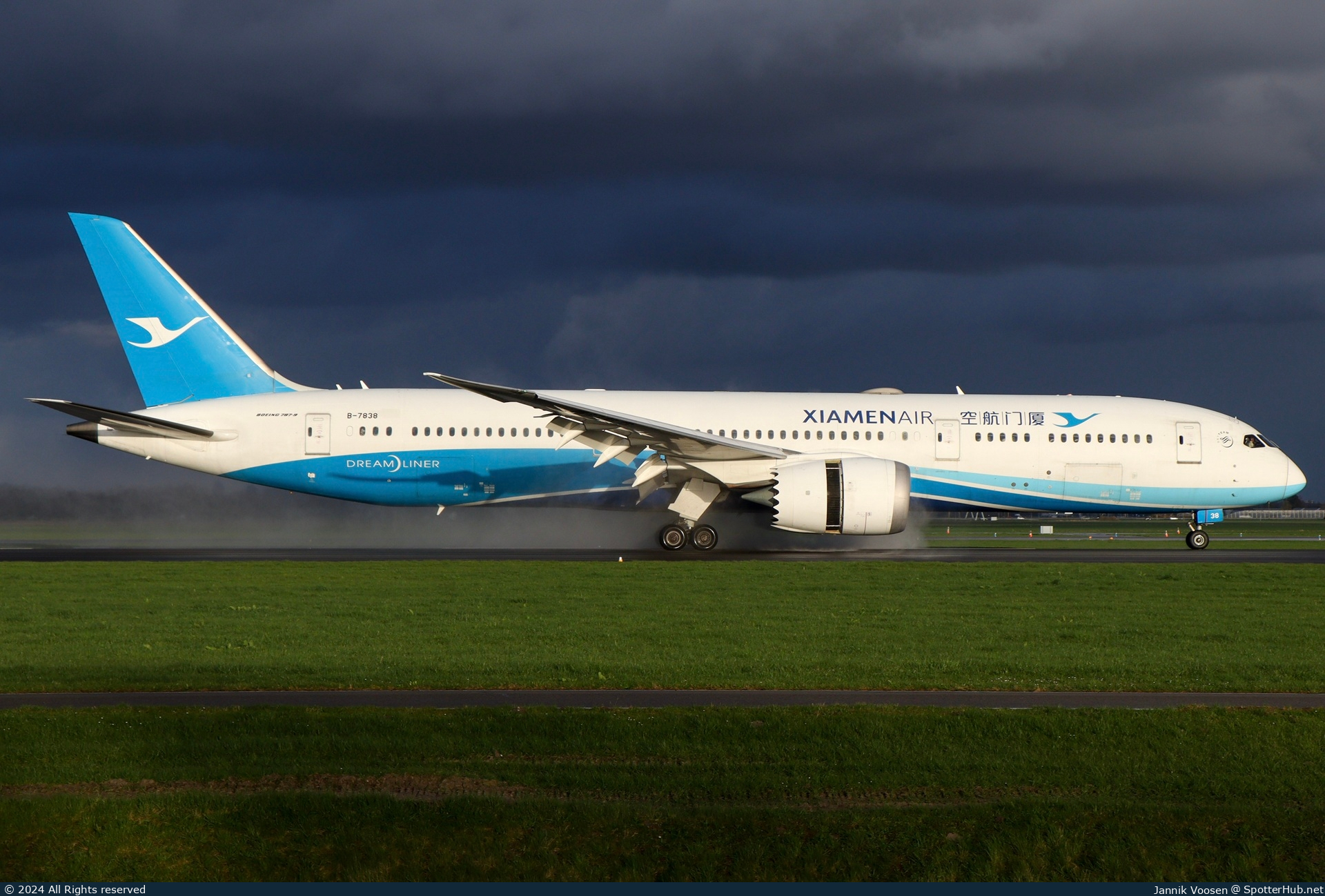 Photo of B-7838 - Boeing 787-9 Dreamliner operated by Xiamen Airlines