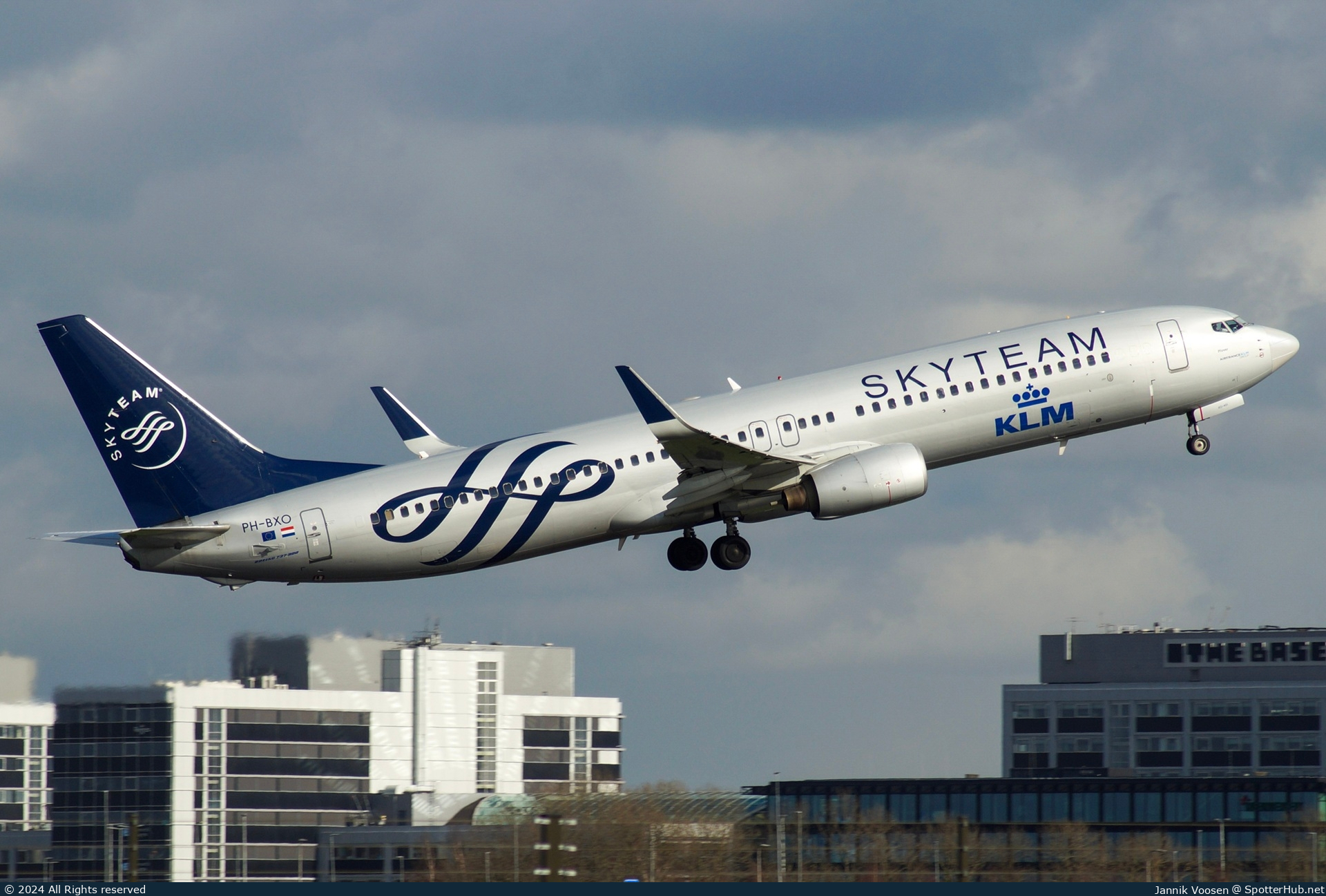 Photo of PH-BXO - Boeing 737-9K2 operated by KLM Royal Dutch Airlines