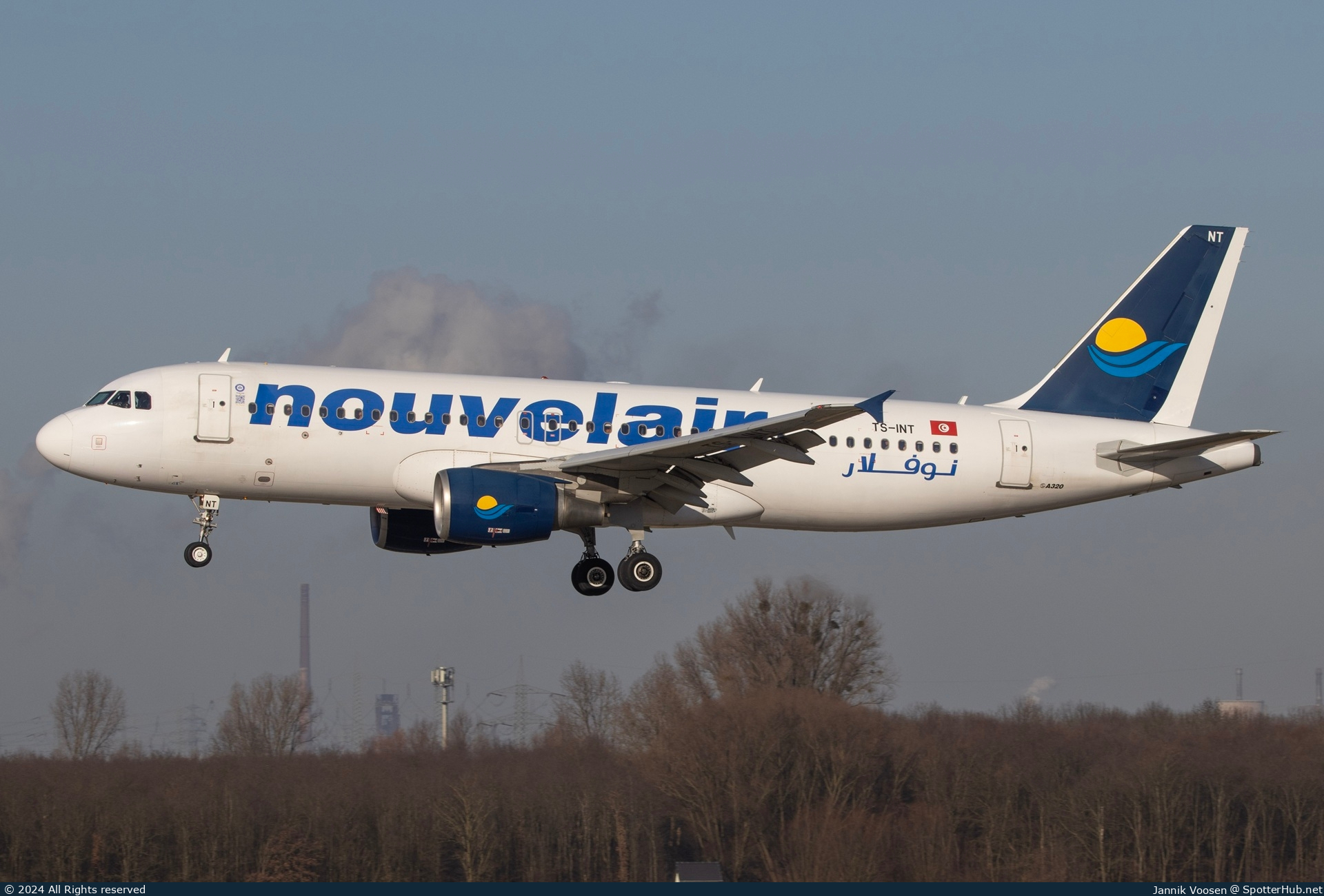 Photo of TS-INT - Airbus A320-214 operated by Nouvelair