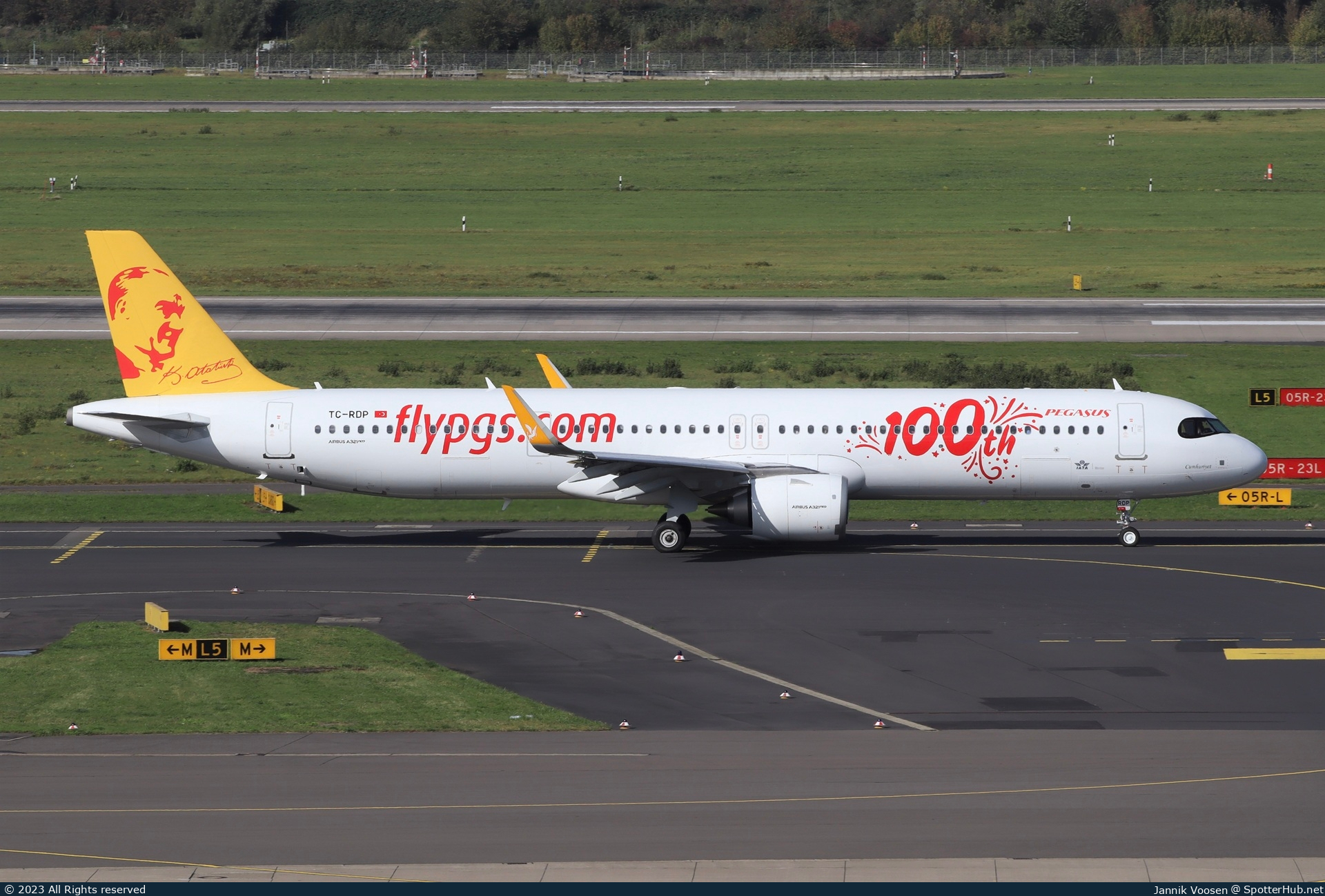 Photo of TC-RDP - Airbus A321-251NX operated by Pegasus Airlines