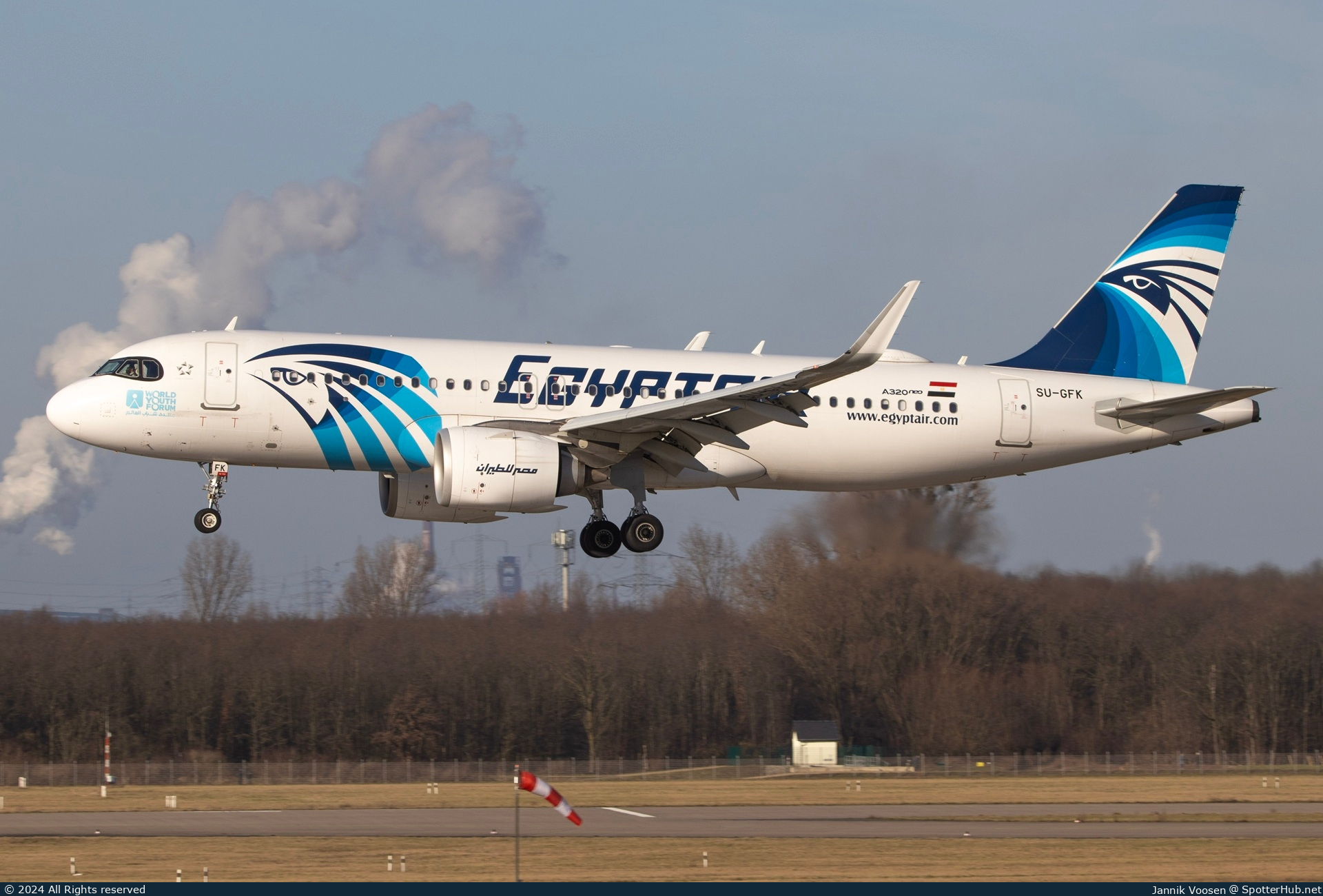 Photo of SU-GFK - Airbus A320-251N operated by Egyptair