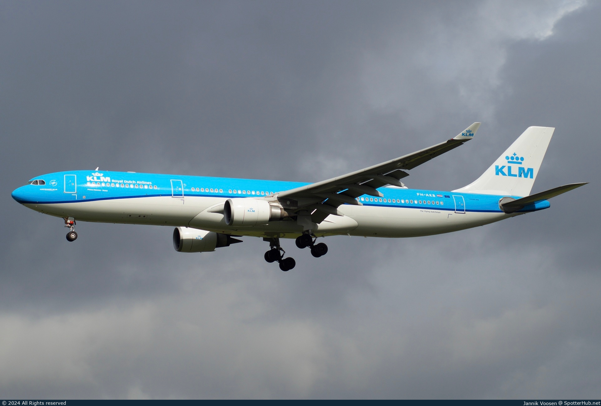 Photo of PH-AKB - Airbus A330-303 operated by KLM Royal Dutch Airlines