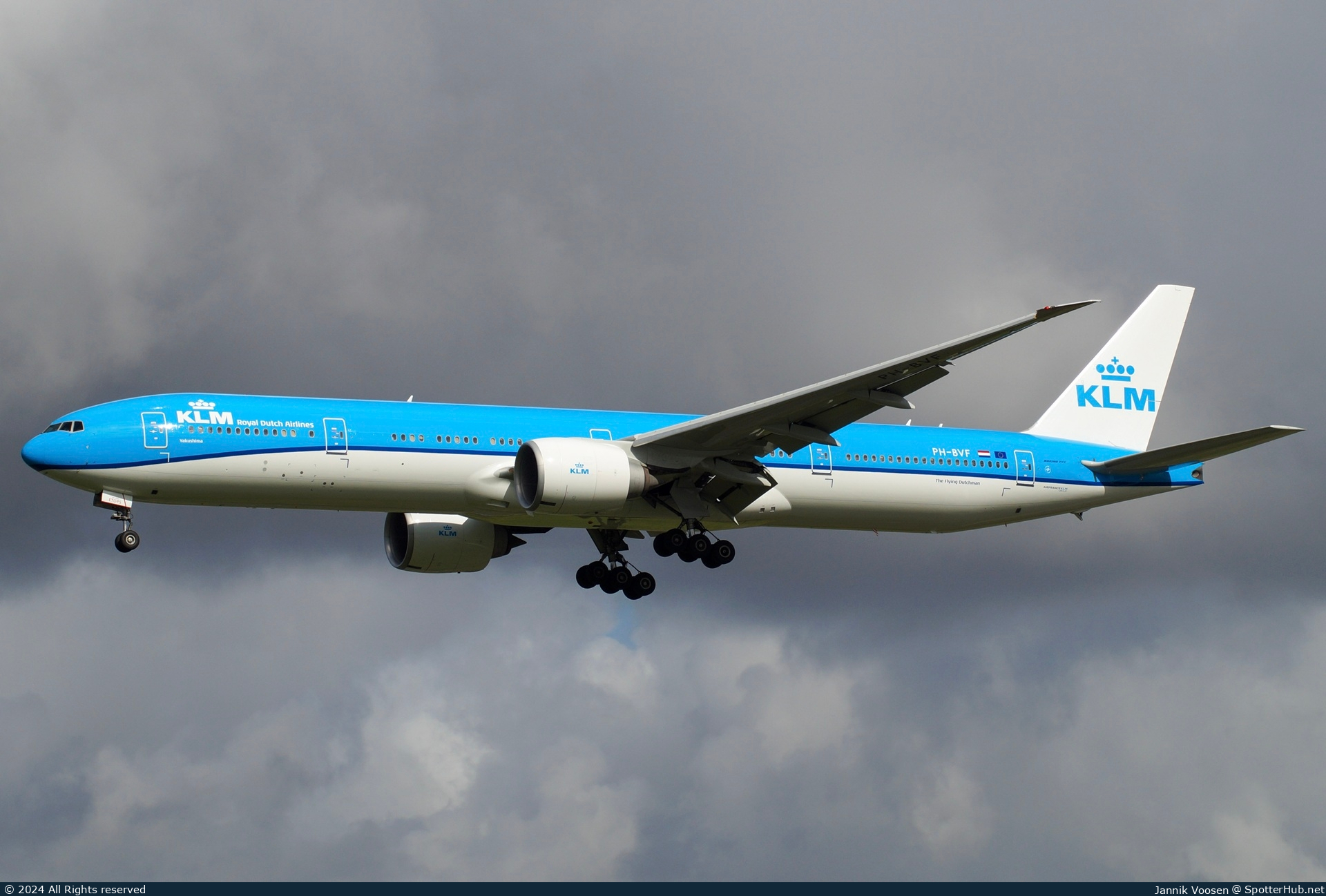 Photo of PH-BVF - Boeing 777-306(ER) operated by KLM Royal Dutch Airlines