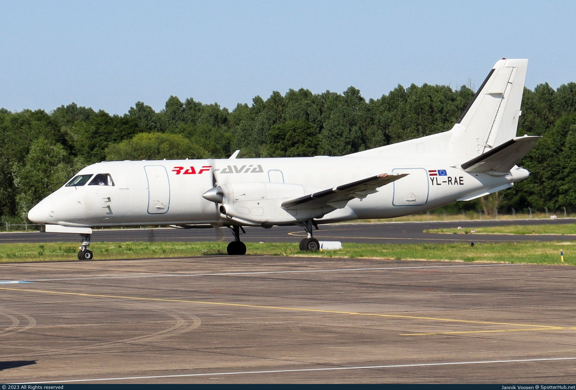 Photo of YL-RAE - Saab 340B(F) operated by RAF-Avia