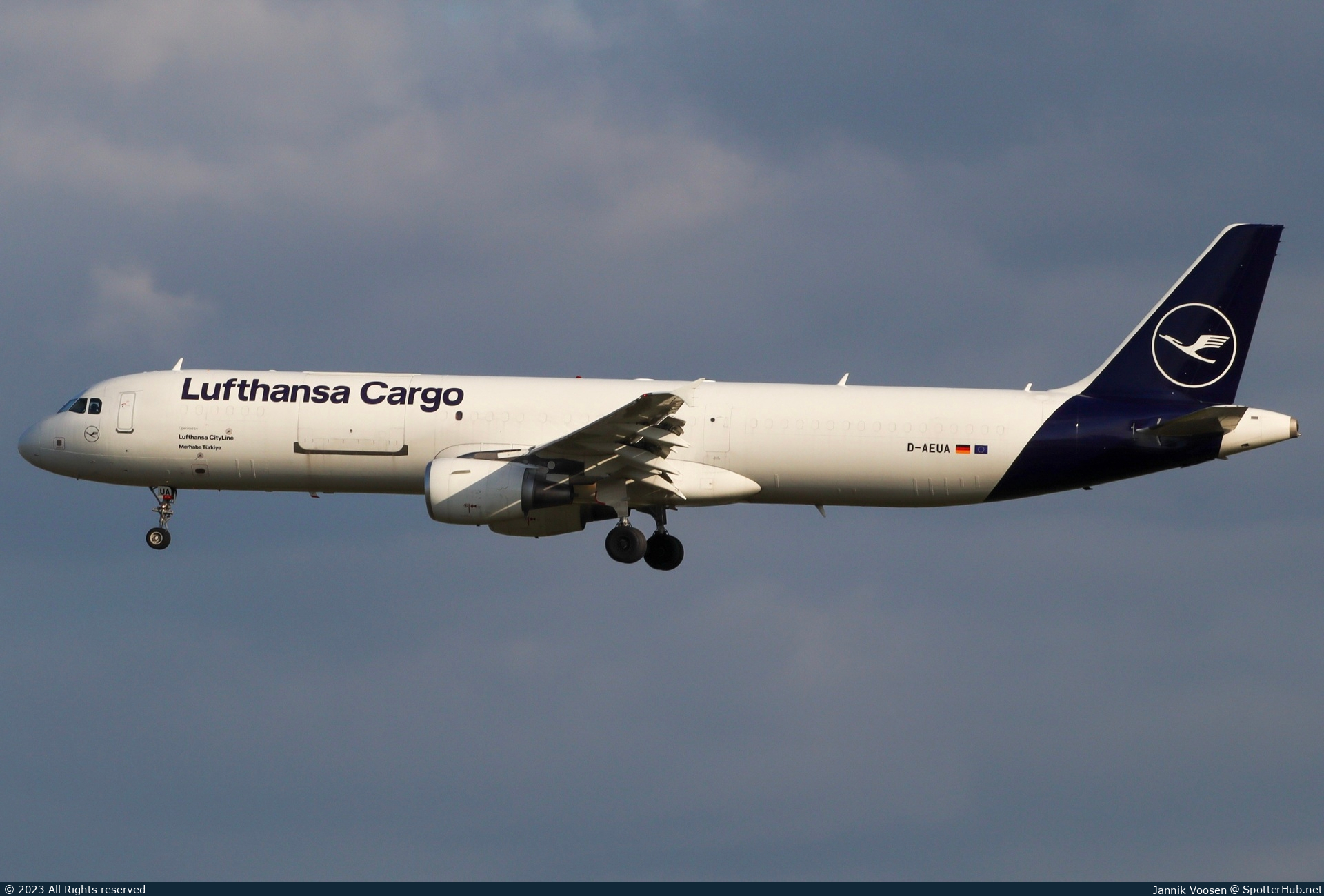 Photo of D-AEUA - Airbus A321-211(P2F) operated by Lufthansa Cargo (opb Lufthansa CityLine)