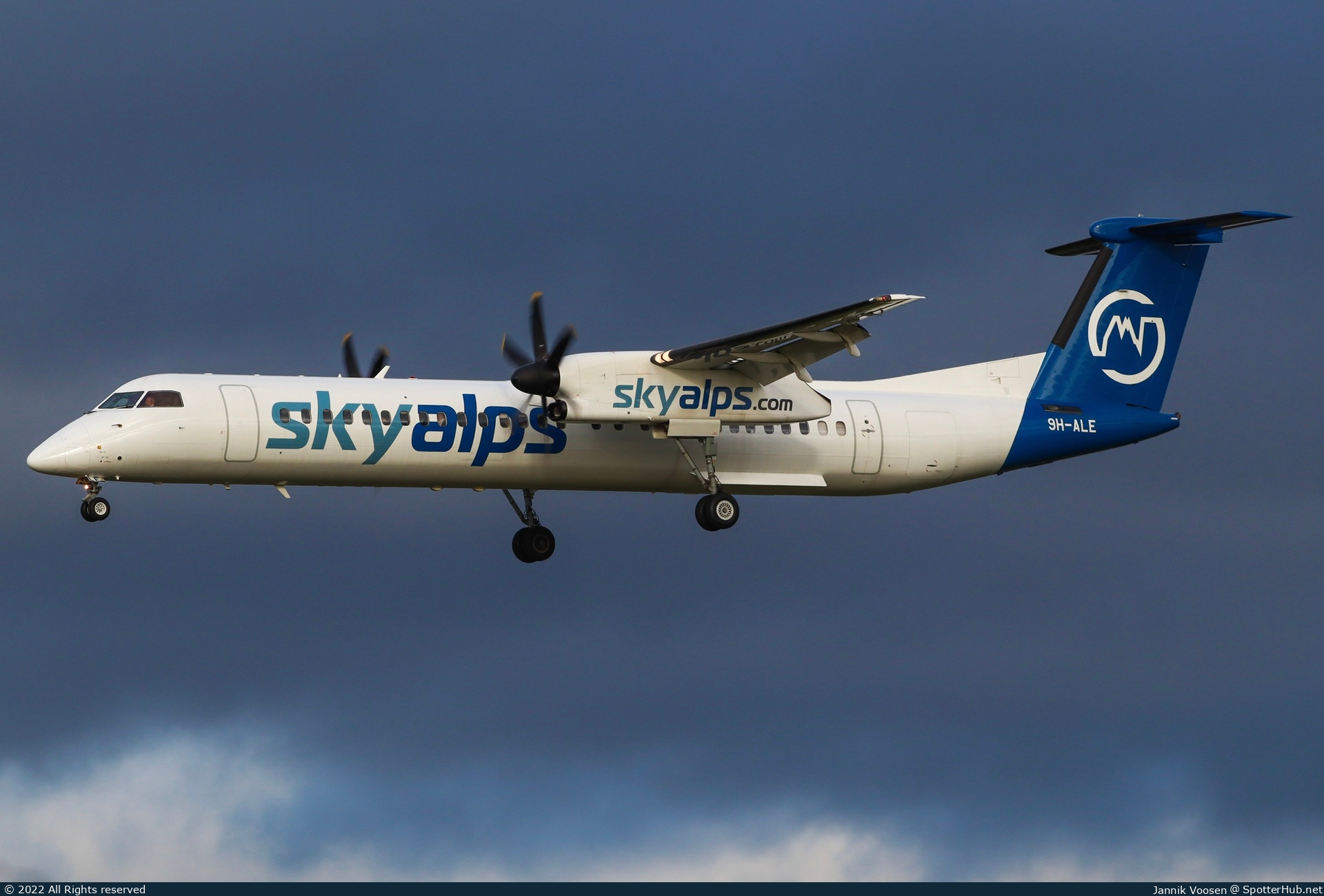 Photo of 9H-ALE - Bombardier DHC-8-402 Dash 8 Q400 operated by SkyAlps