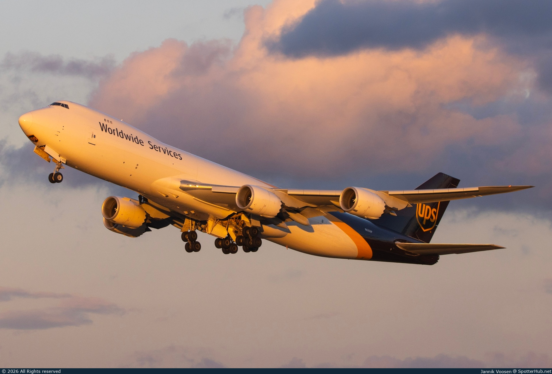 Photo of N635UP - Boeing 747-83QF operated by UPS United Parcel Service