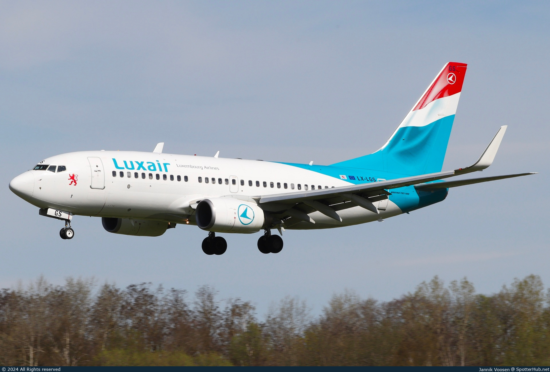 Photo of LX-LGS - Boeing 737-7C9 operated by Luxair
