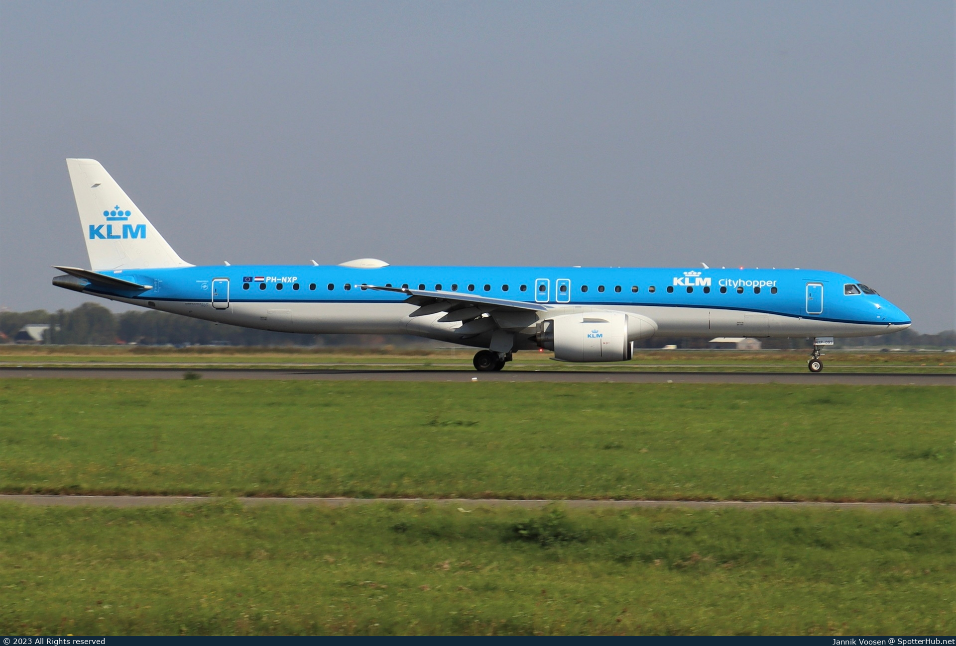 Photo of PH-NXP - Embraer ERJ-195-E2 operated by KLM Cityhopper