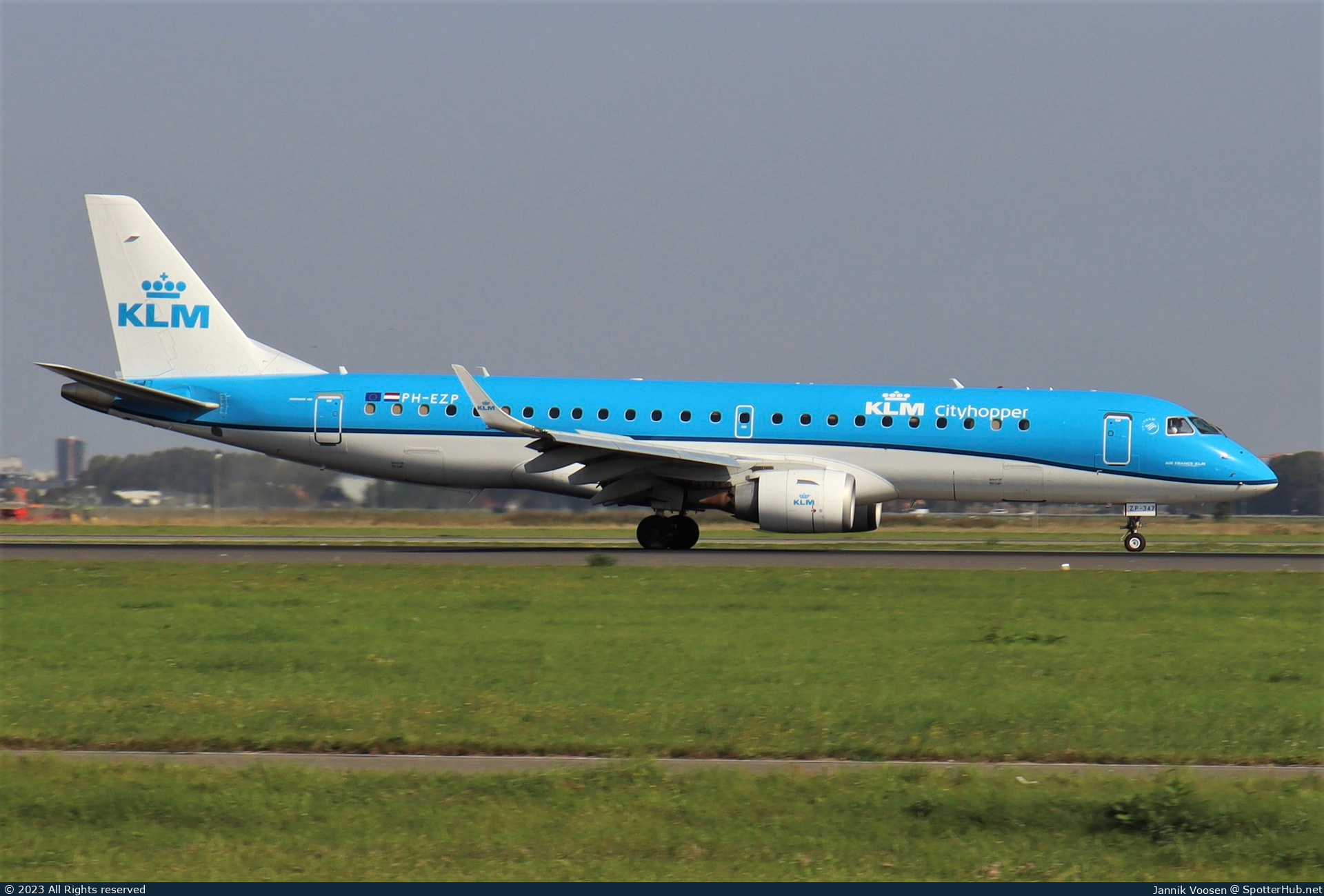 Photo of PH-EZP - Embraer ERJ-190STD operated by KLM Cityhopper