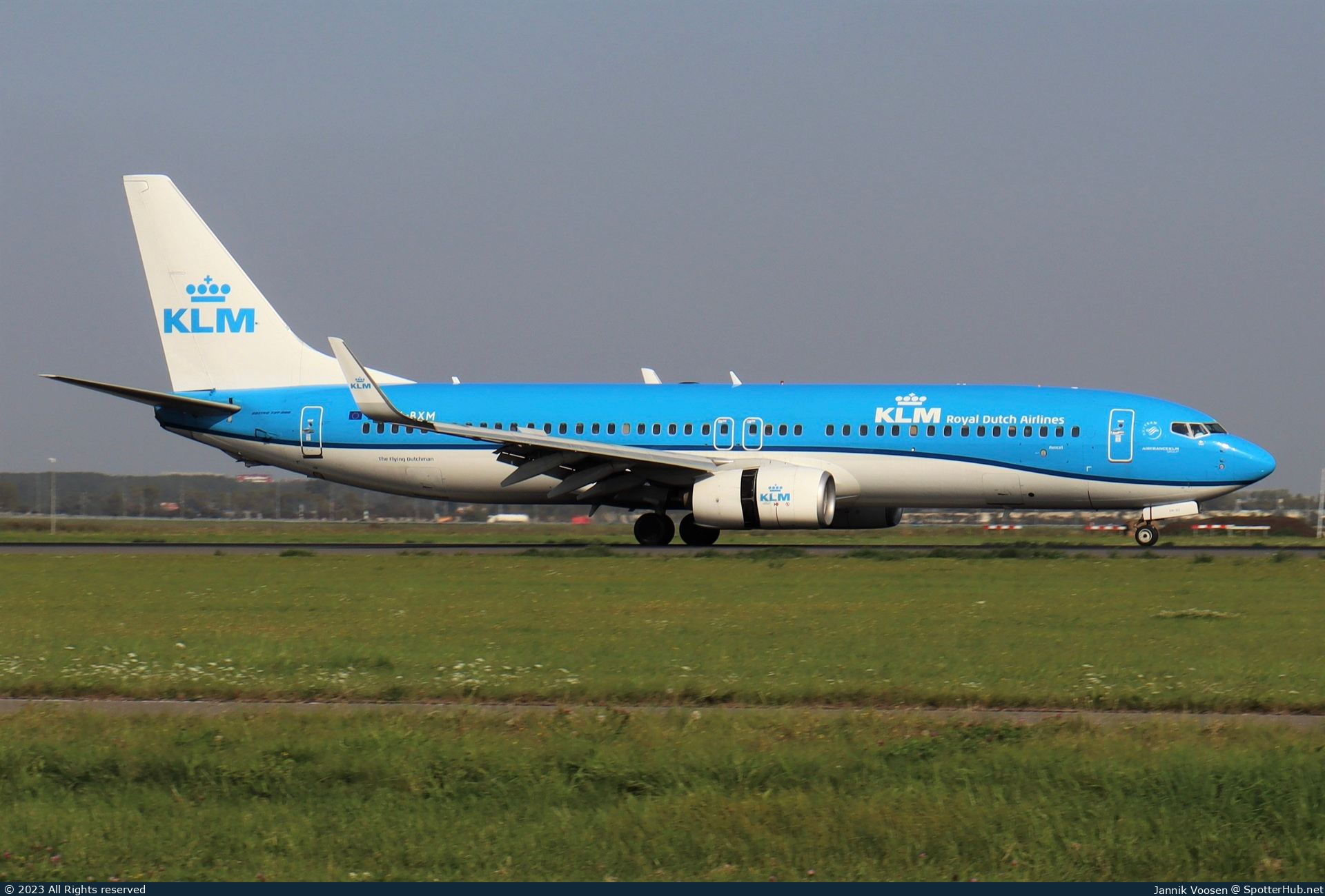 Photo of PH-BXM - Boeing 737-8K2 operated by KLM Royal Dutch Airlines