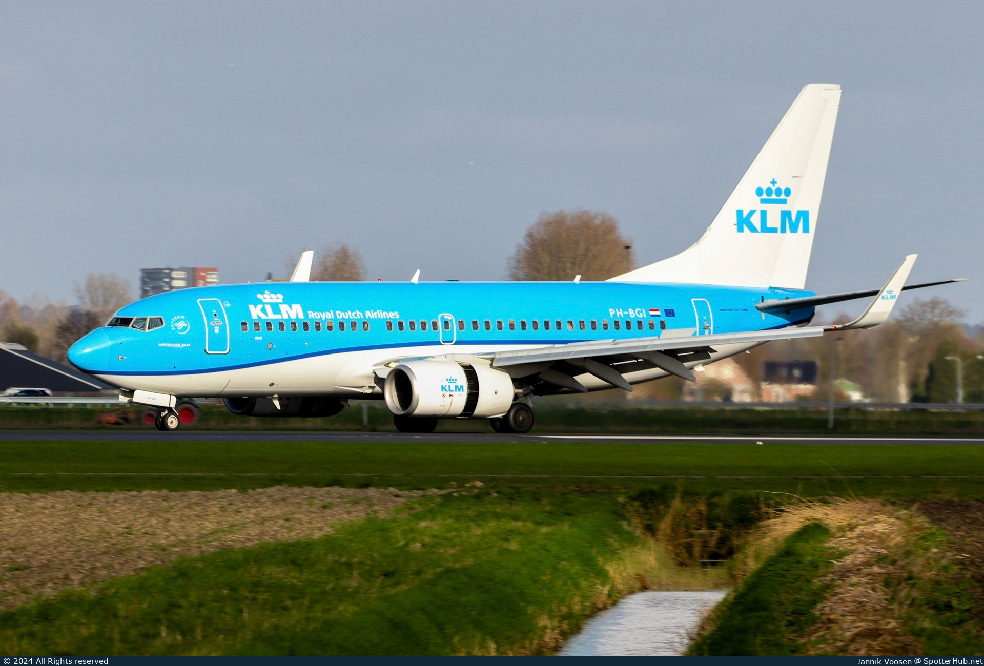 Photo of PH-BGI - Boeing 737-7K2 operated by KLM Royal Dutch Airlines