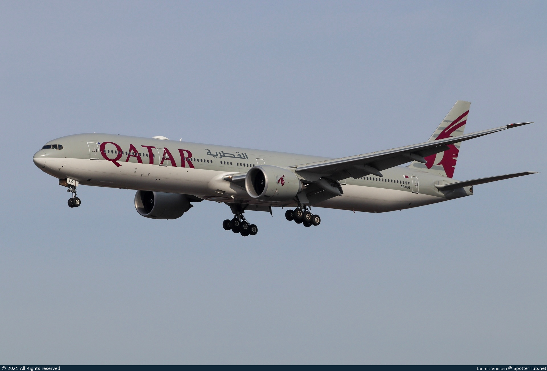 Photo of A7-BEQ - Boeing 777-3DZ(ER) operated by Qatar Airways