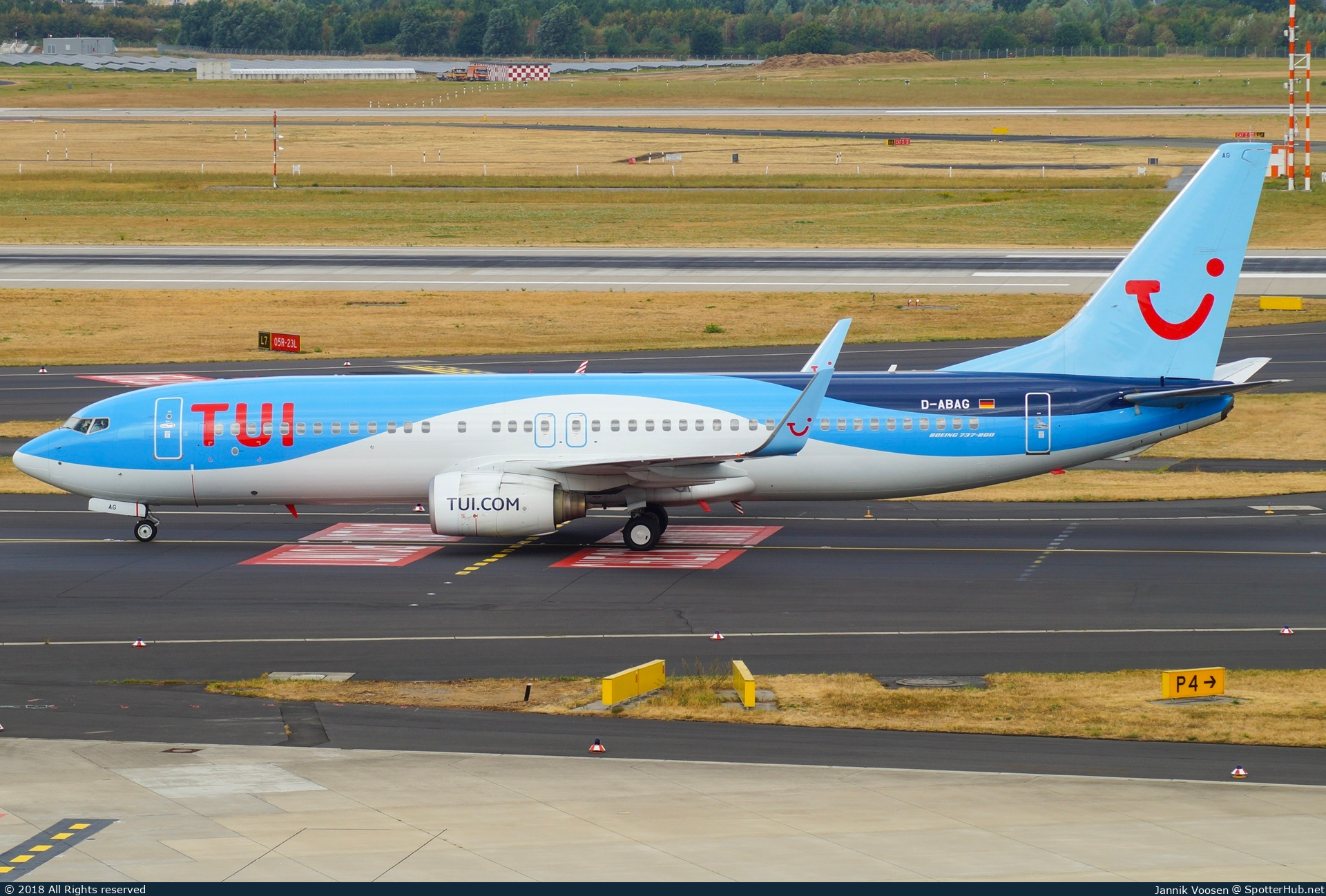Photo of D-ABAG - Boeing 737-86J operated by TUIfly