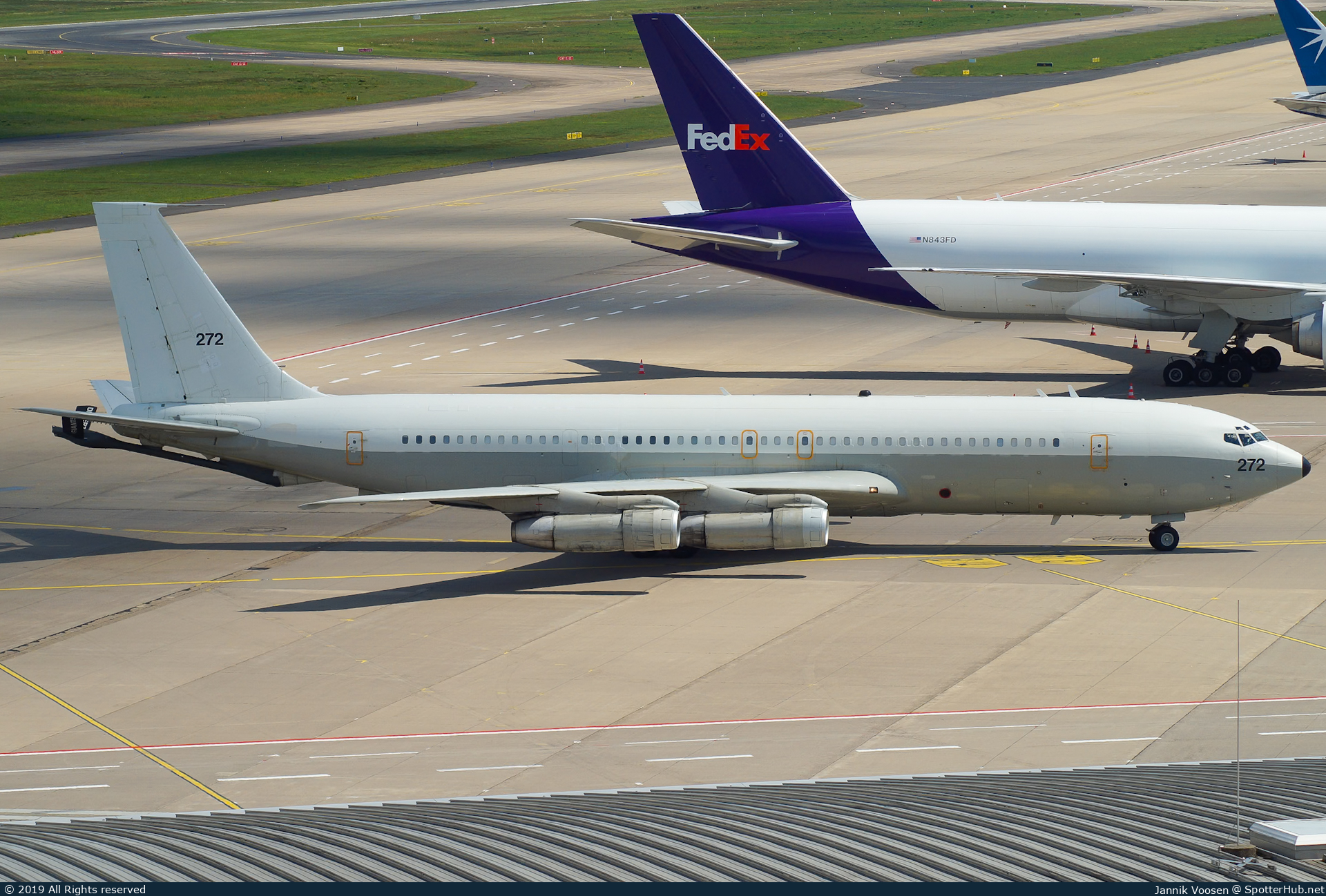 Photo of 272 - Boeing 707-3L6C(KC) Re'em operated by Israeli Air Force