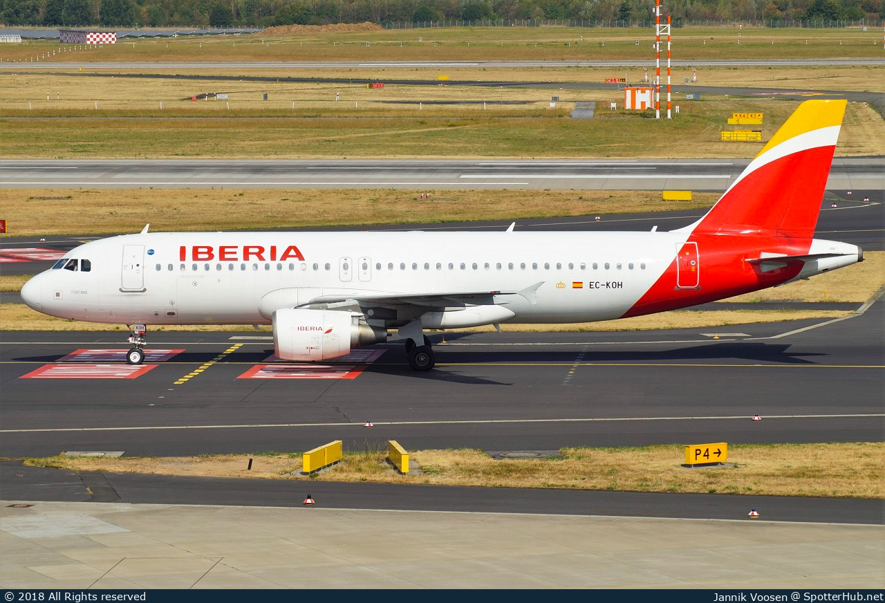 Photo of EC-KOH - Airbus A320-214 operated by Iberia