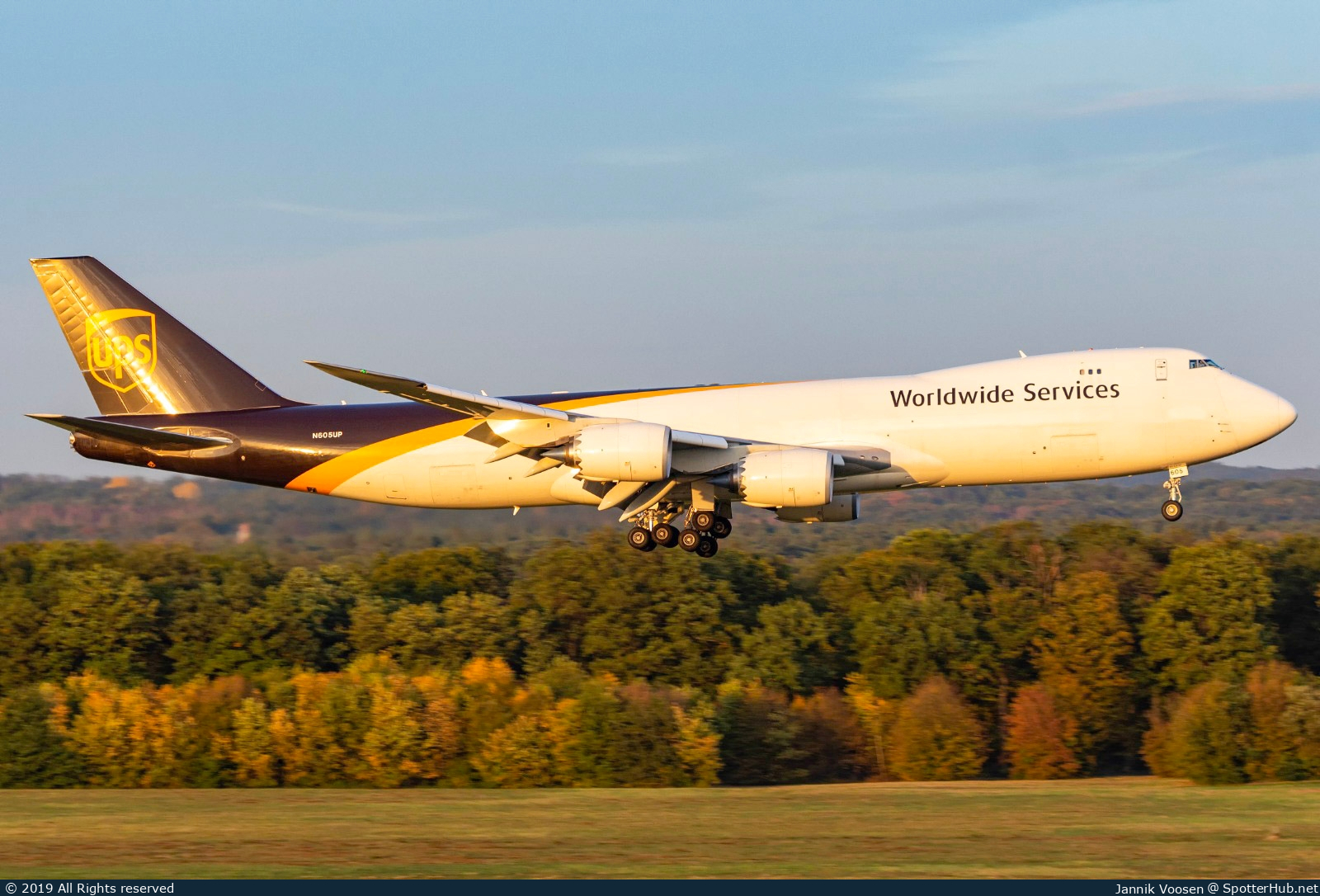 Photo of N605UP - Boeing 747-8F operated by UPS United Parcel Service