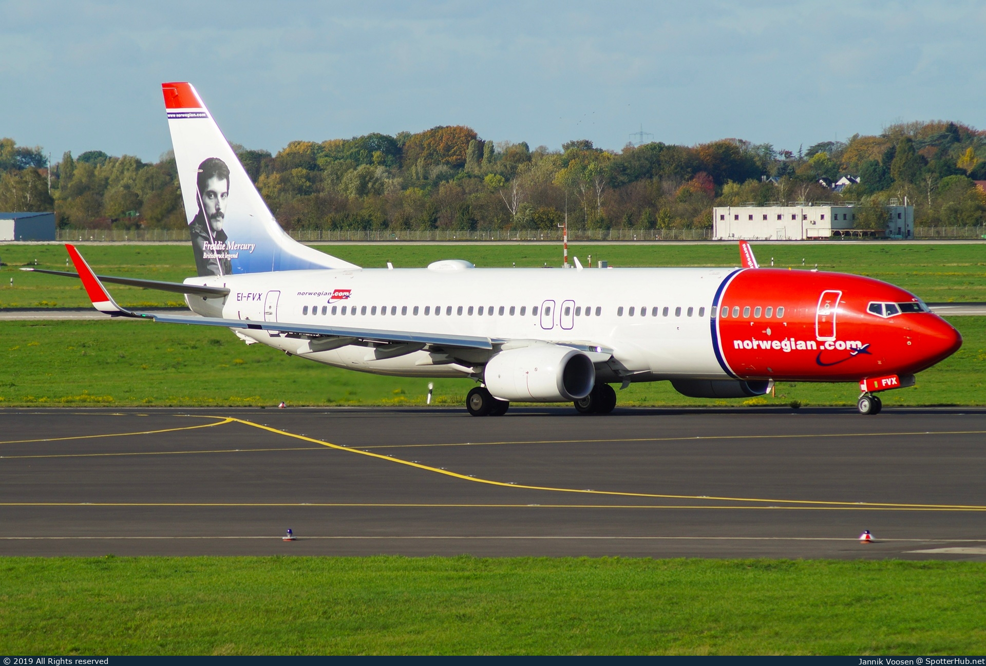 Photo of EI-FVX - Boeing 737-8JP operated by Norwegian Air International