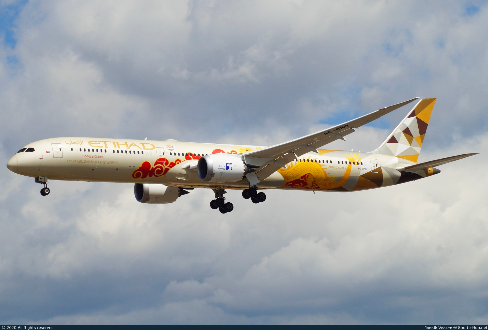 Photo of A6-BMD - Boeing 787-10 Dreamliner operated by Etihad Airways