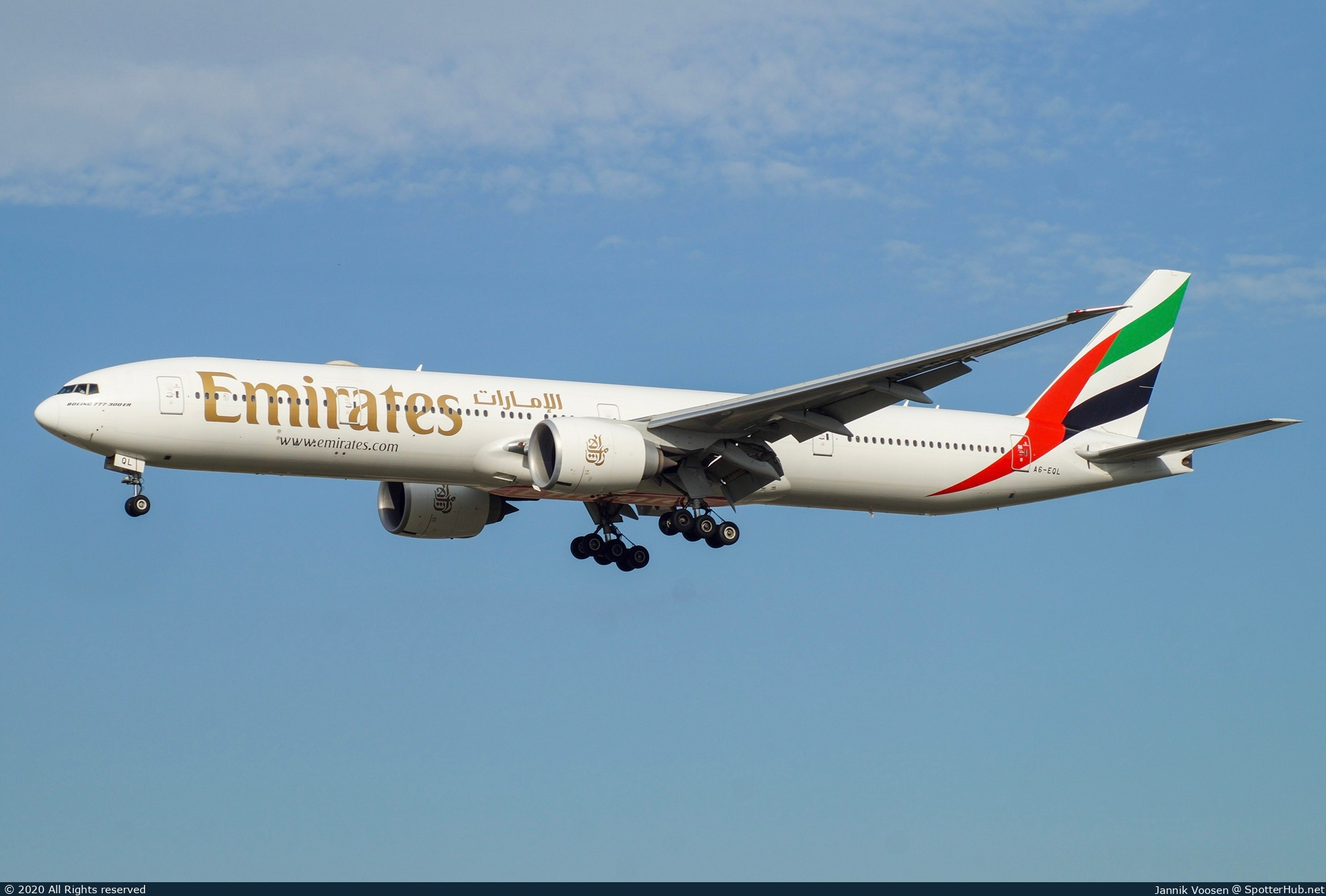 Photo of A6-EQL - Boeing 777-31H(ER) operated by Emirates
