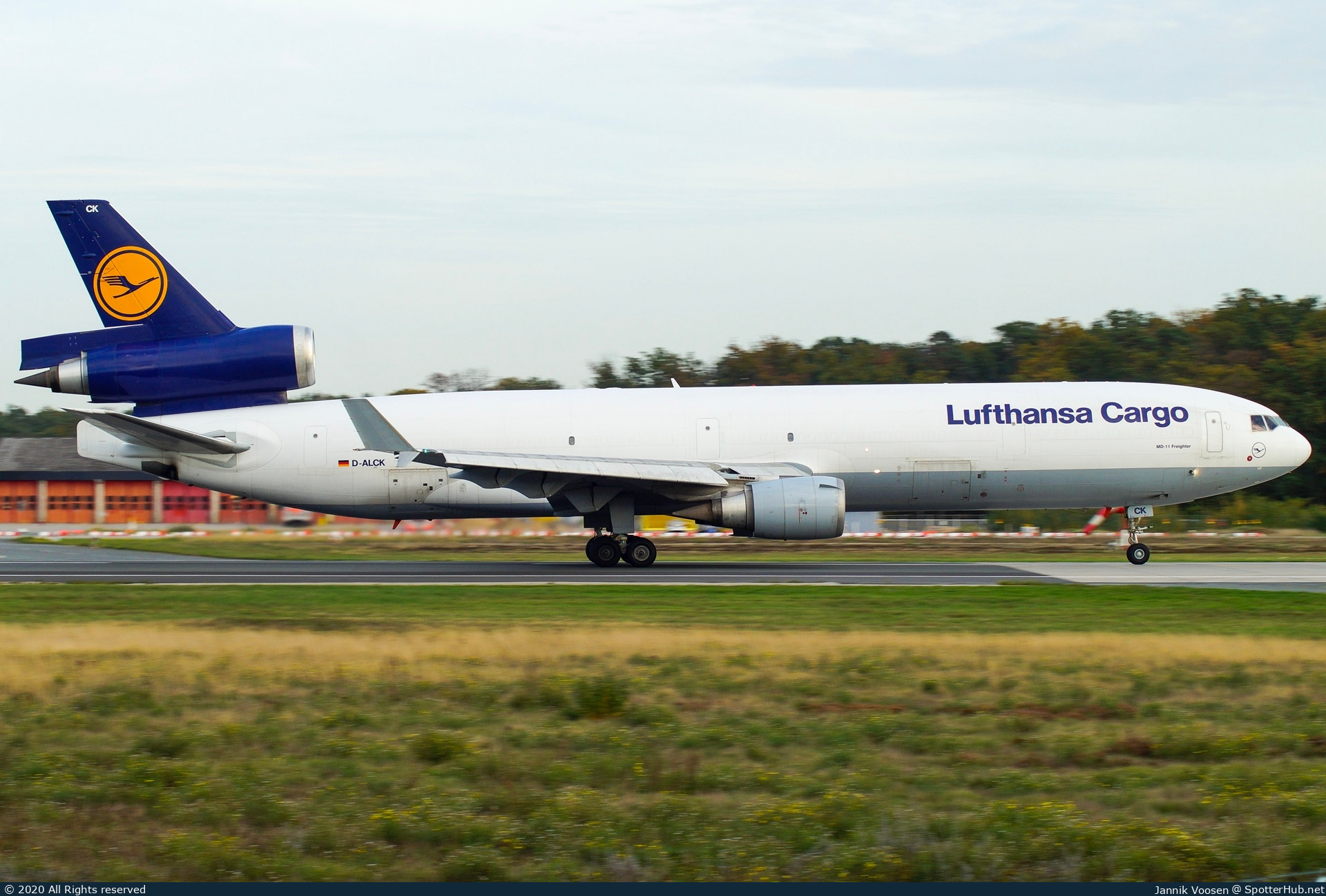 Photo of D-ALCK - McDonnell Douglas MD-11(F) operated by Lufthansa Cargo