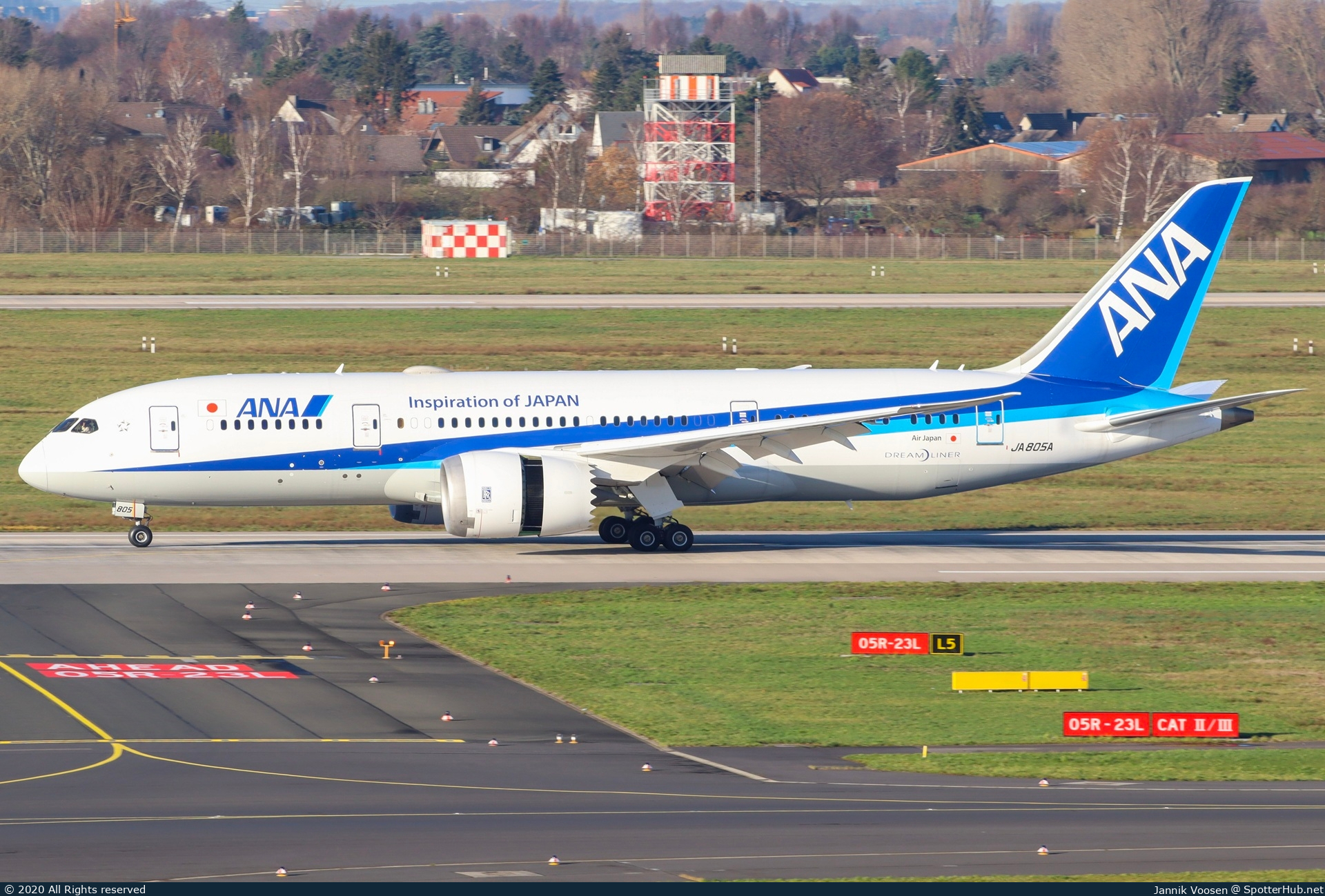 Photo of JA805A - Boeing 787-8 Dreamliner operated by ANA All Nippon Airways (opb Air Japan)