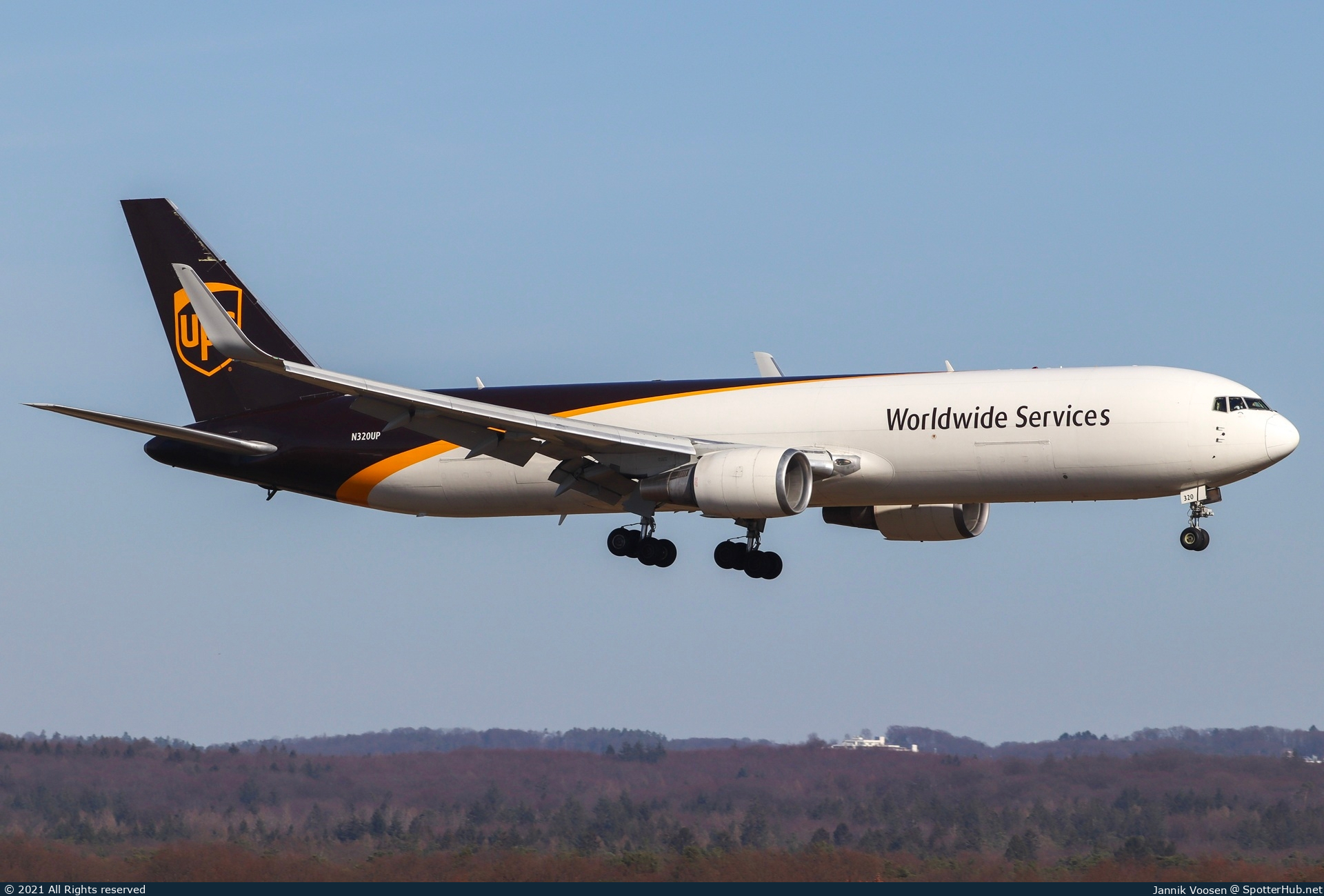 Photo of N320UP - Boeing 767-34AF operated by UPS United Parcel Service