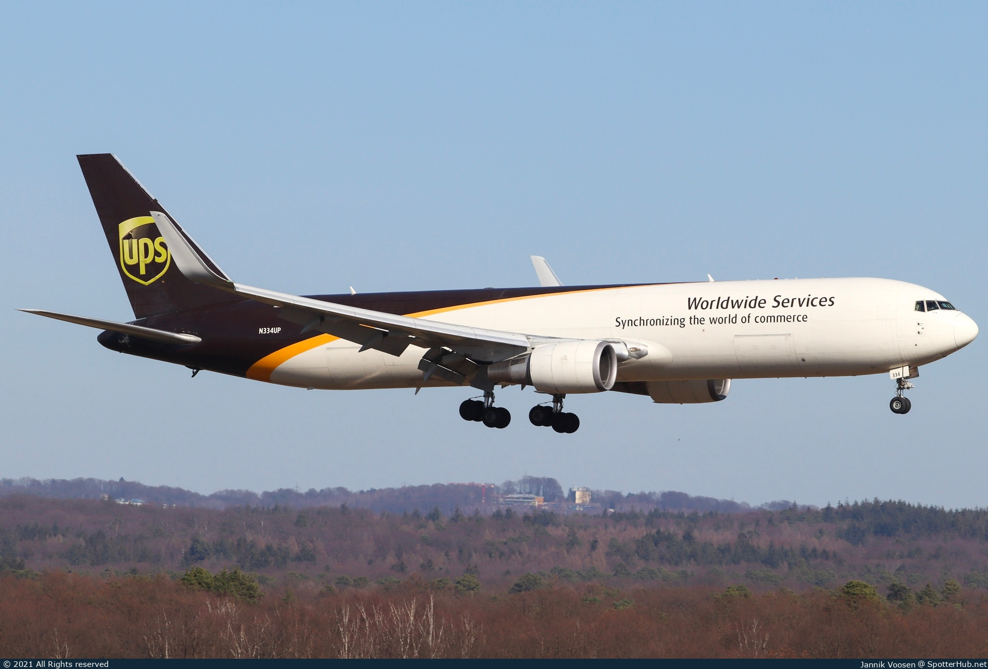 Photo of N334UP - Boeing 767-34AF operated by UPS United Parcel Service